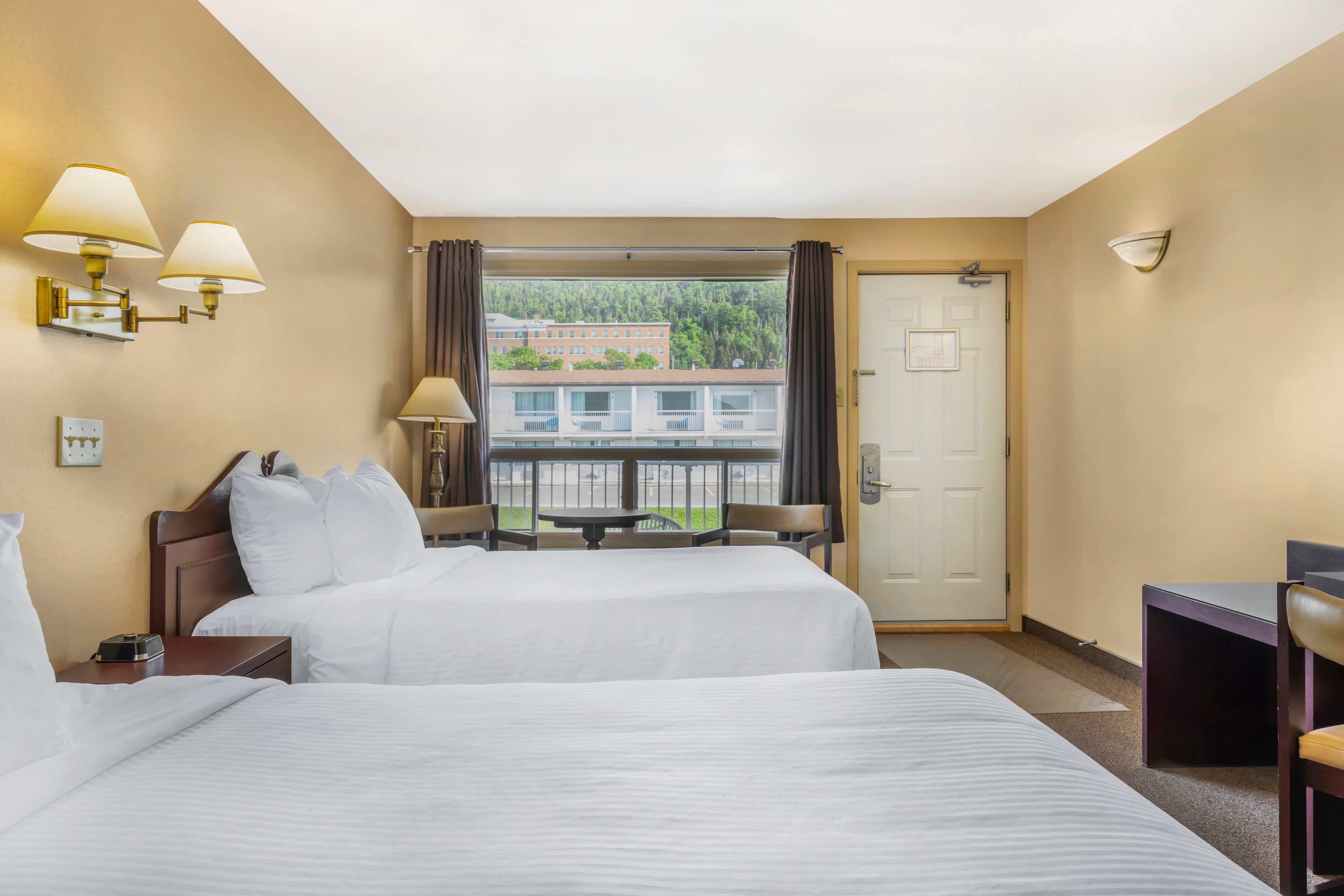 Rodeway Inn — 9