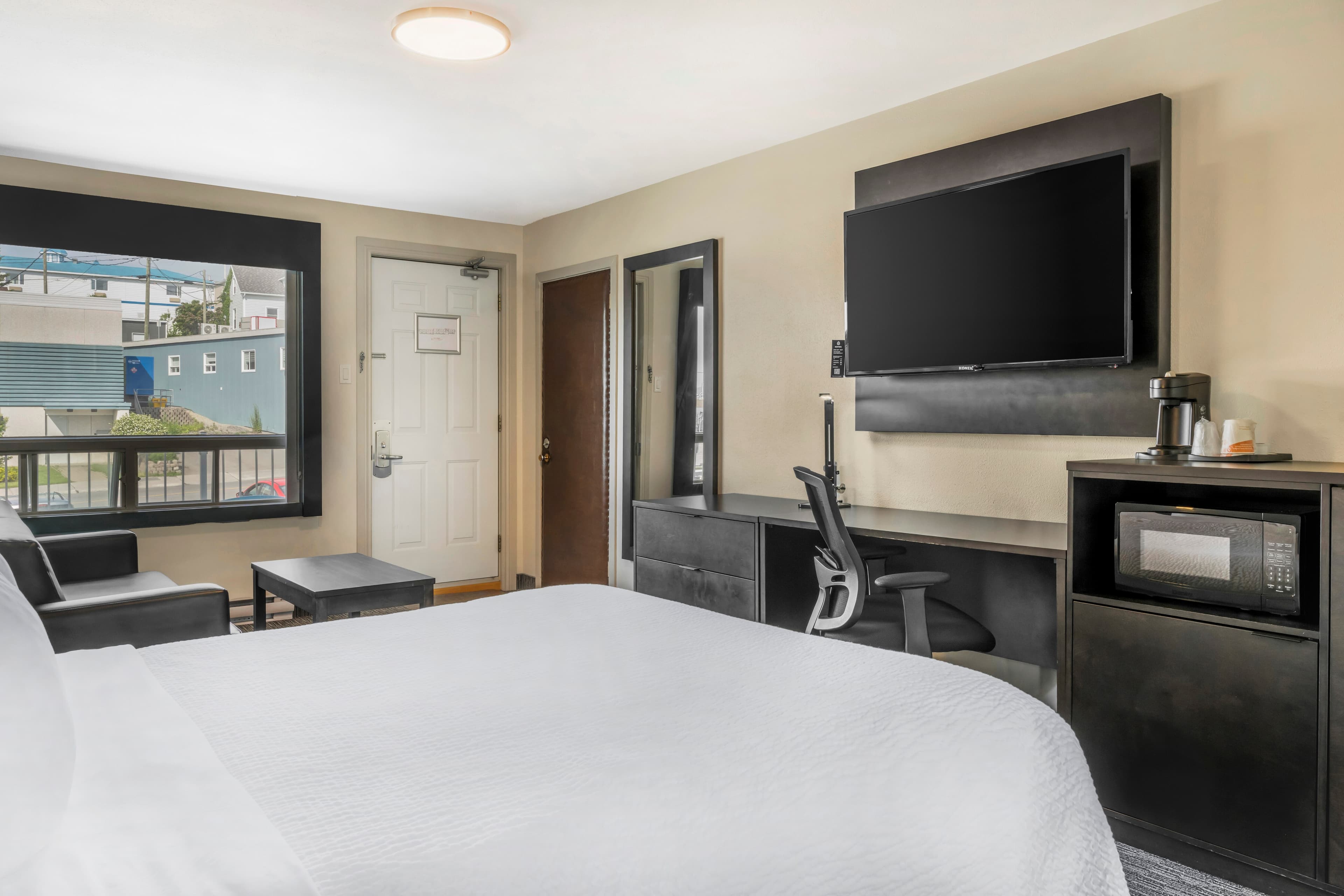 Rodeway Inn — 30