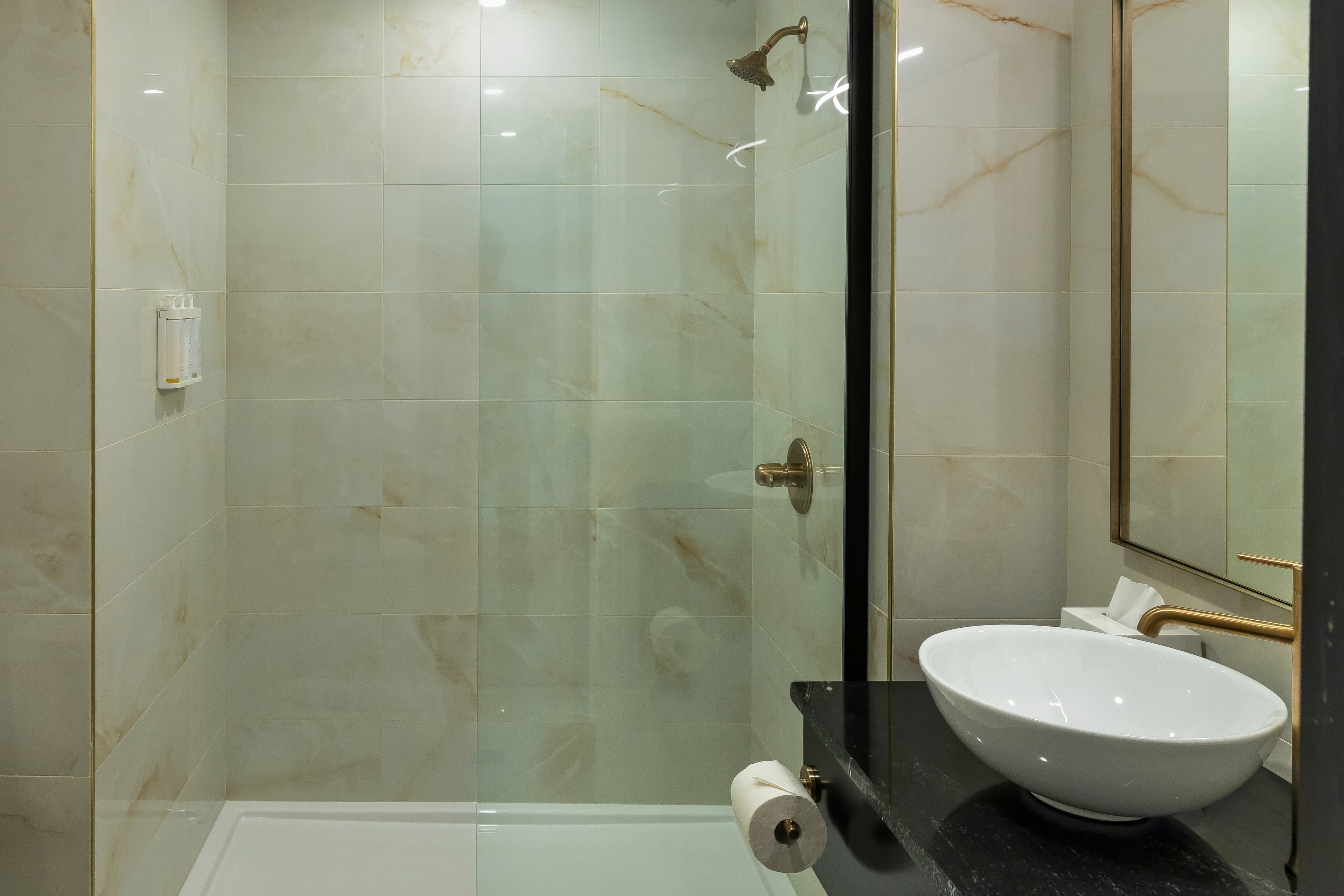 Halifax Tower Hotel & Conference Centre, an Ascend Collection Hotel — 6