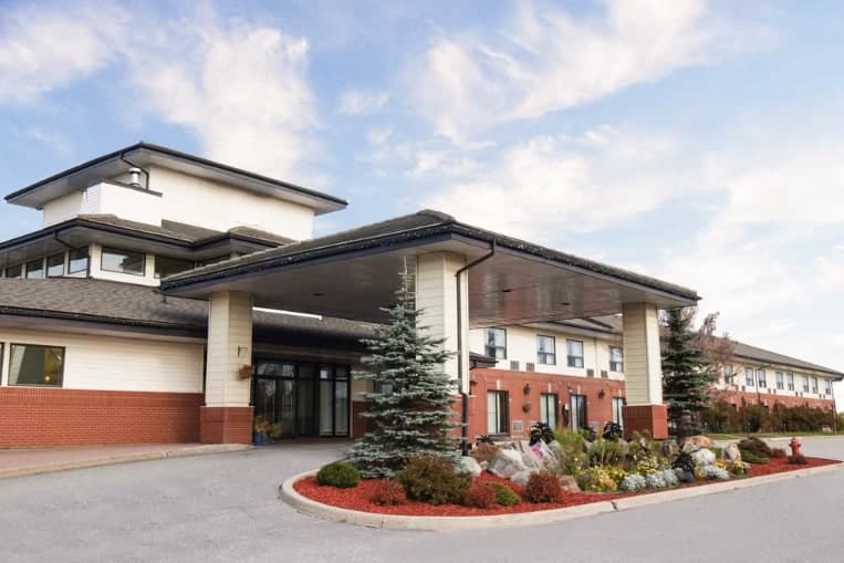 Quality Inn - Image 1