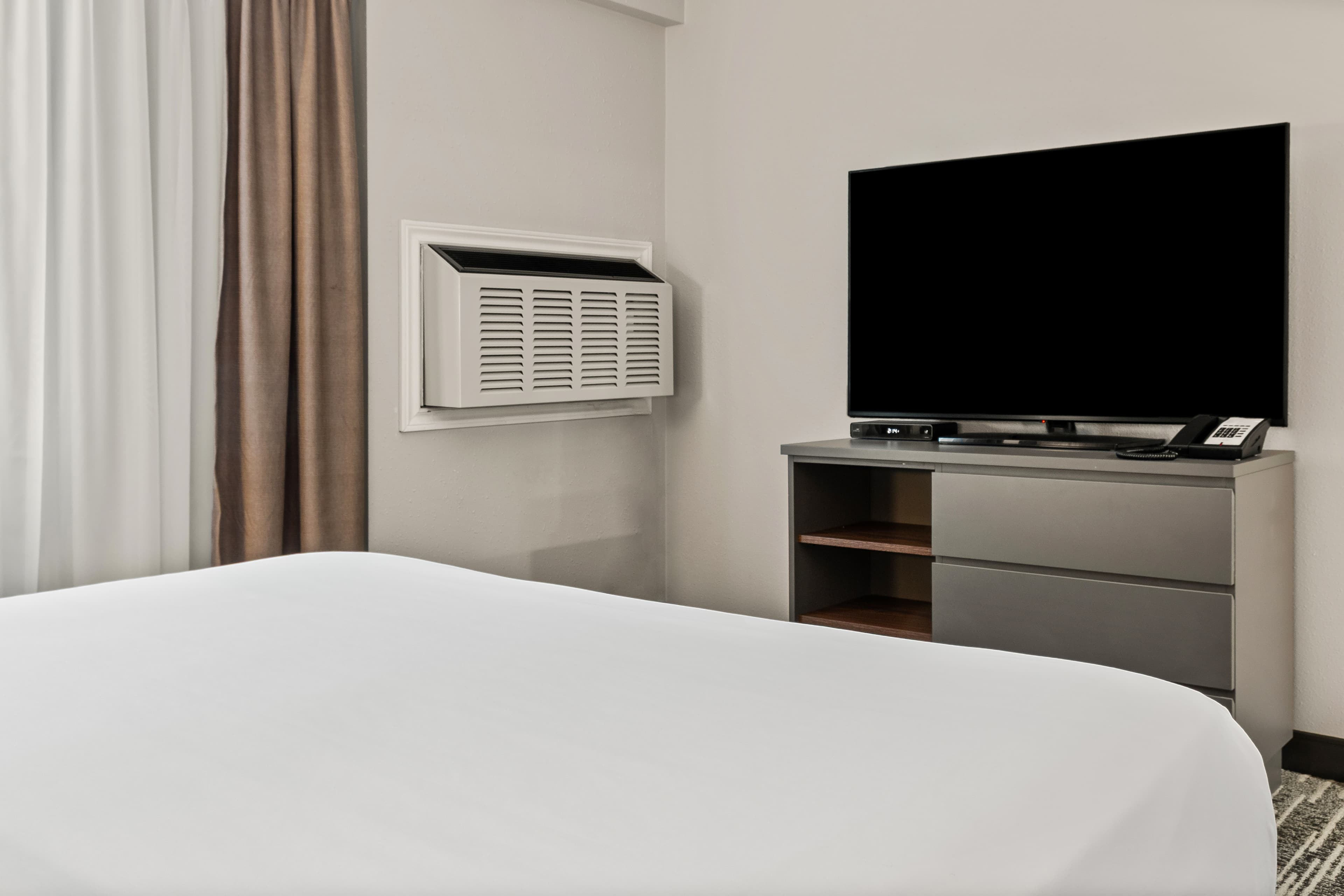 Country Inn & Suites by Radisson, Winnipeg, MB — 28