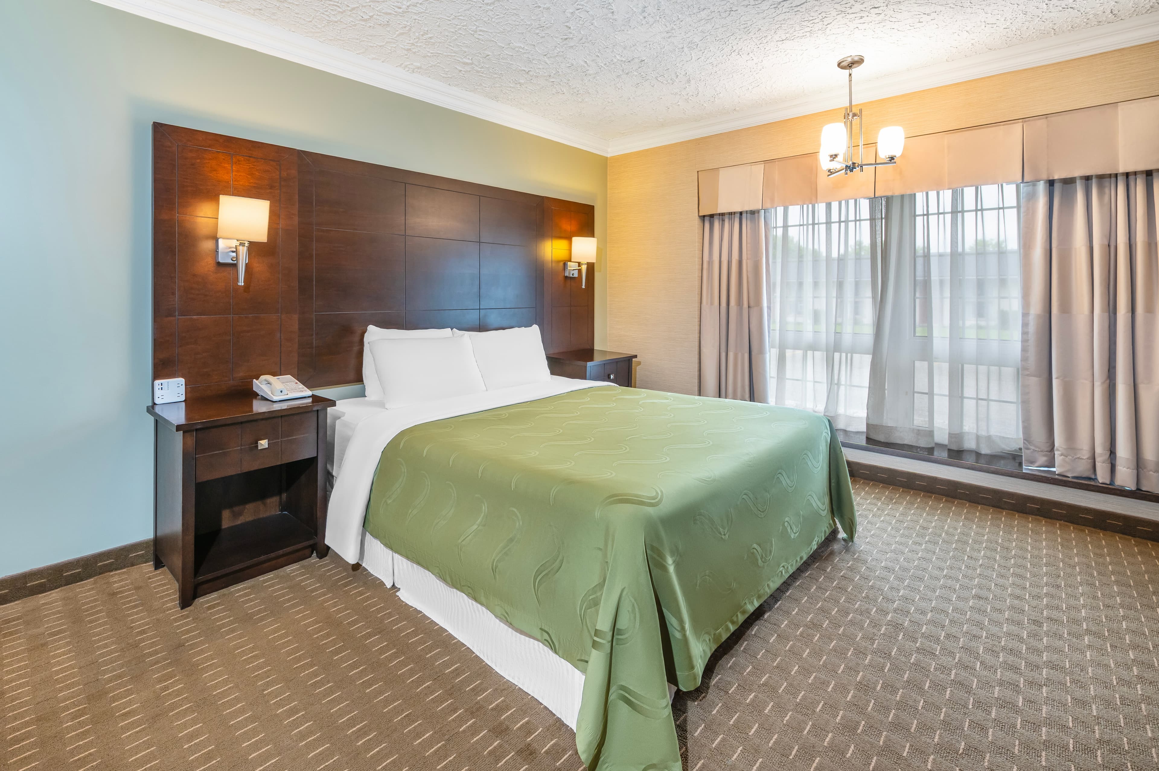 Rodeway Inn Festival — 11