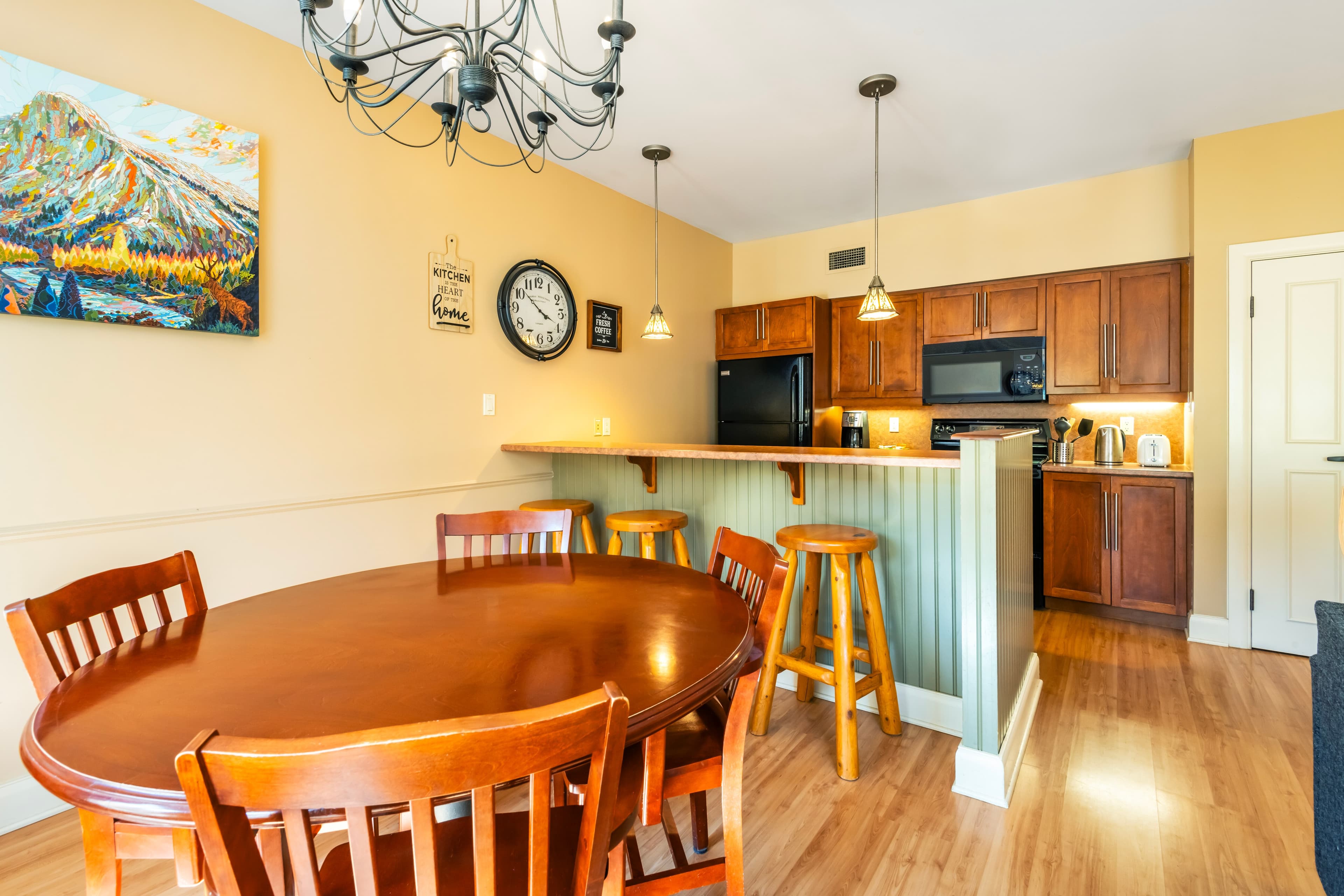Calabogie Peaks Hotel, Ascend Hotel Member — 6