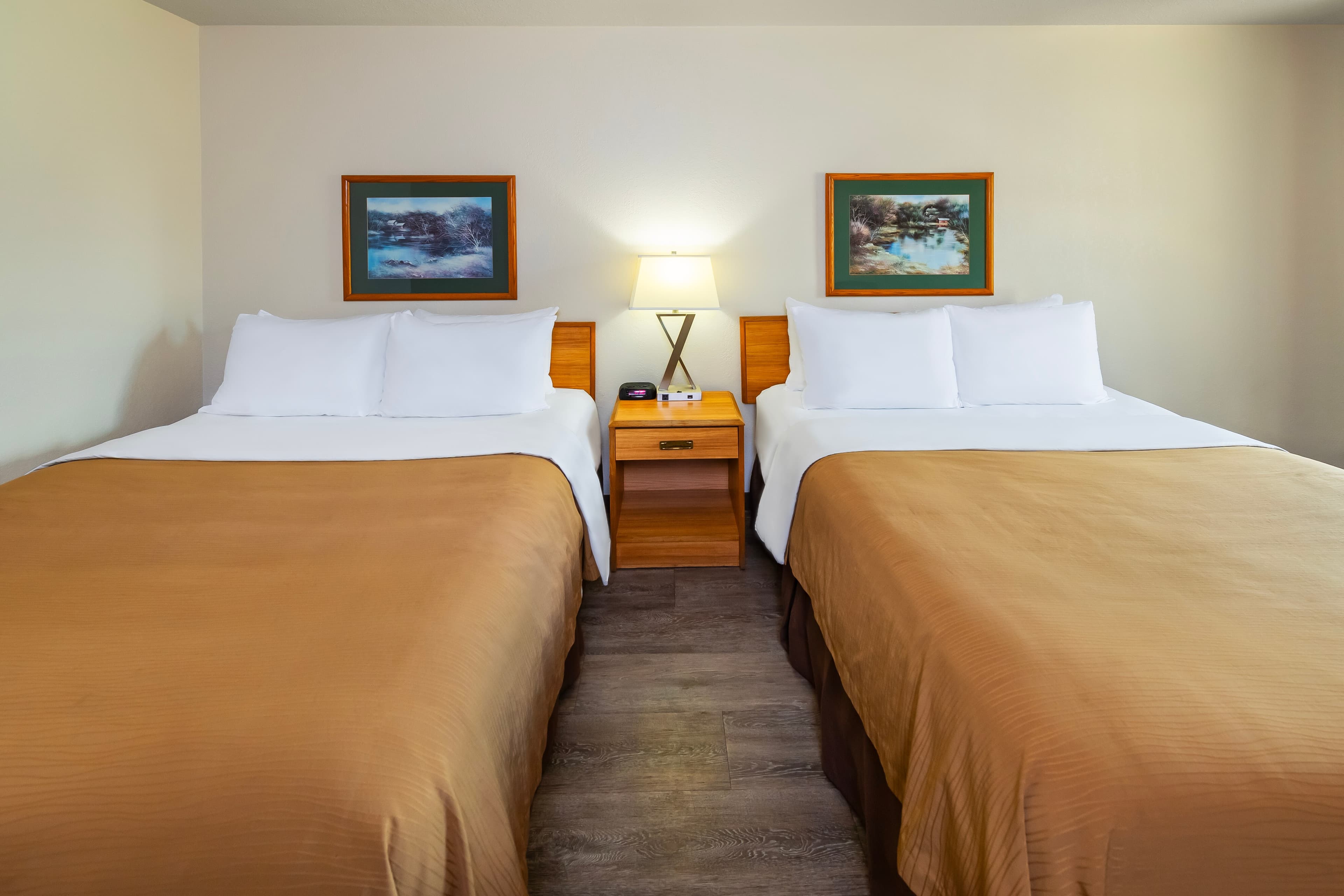 Rodeway Inn — 9