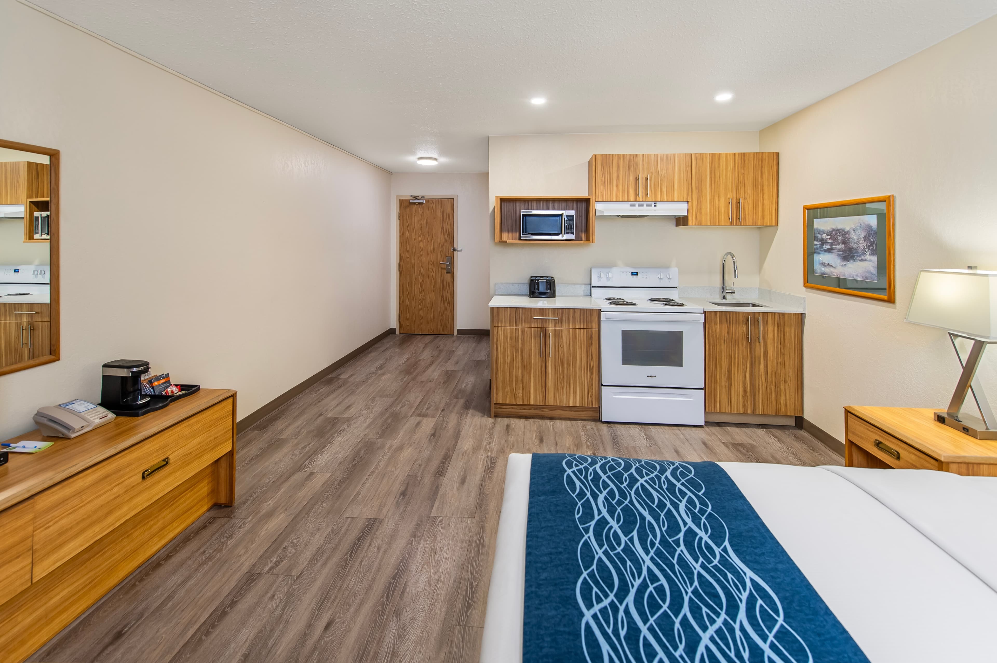 Rodeway Inn — 17