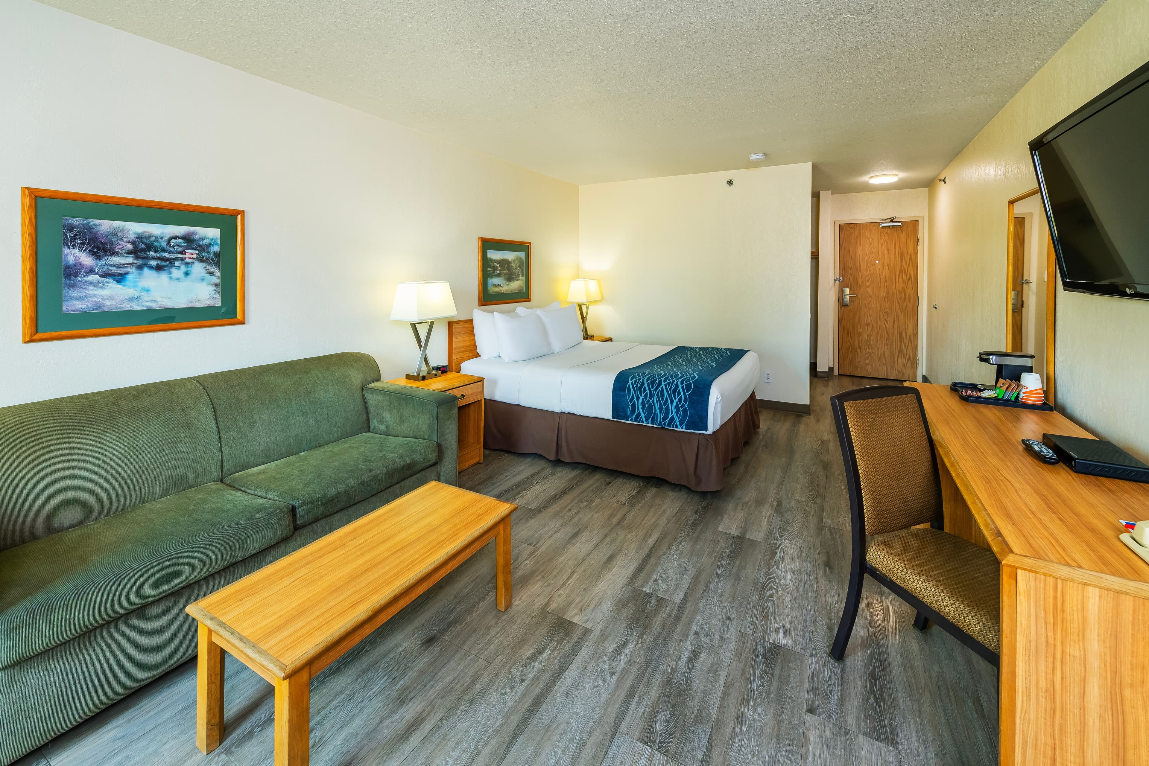Rodeway Inn — 20