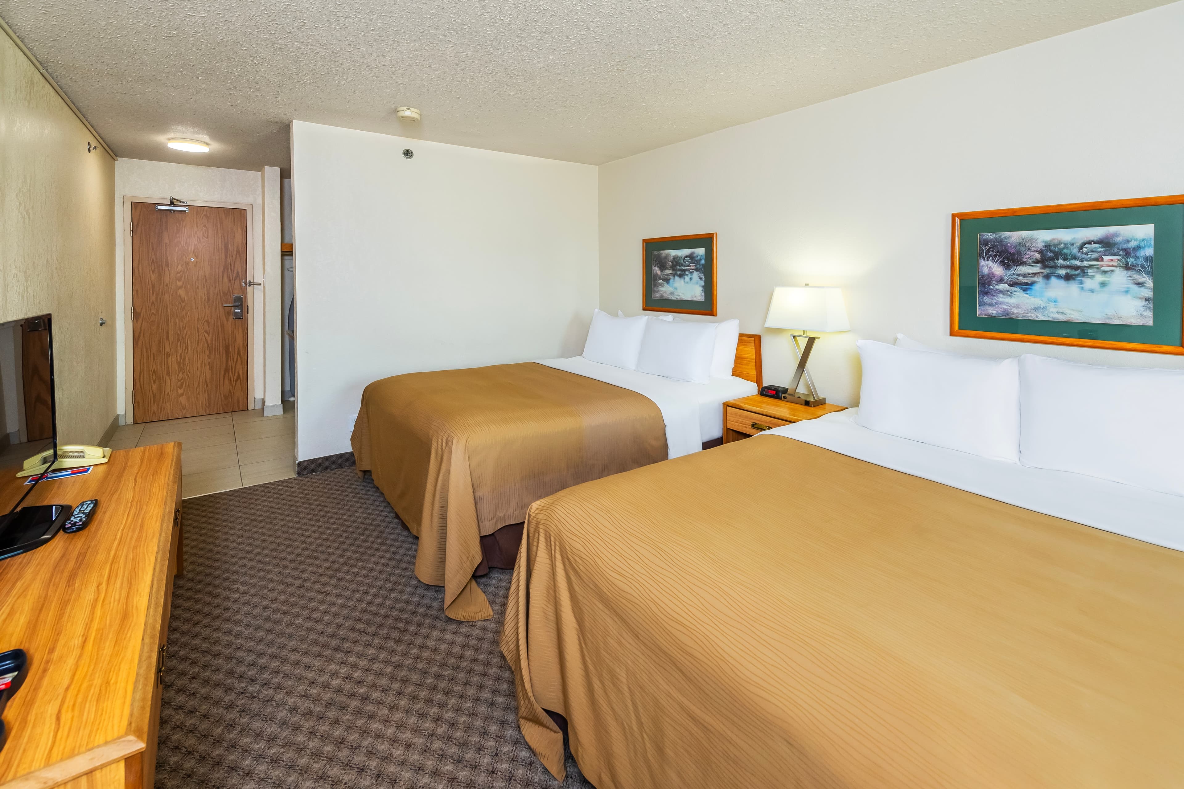 Rodeway Inn — 12