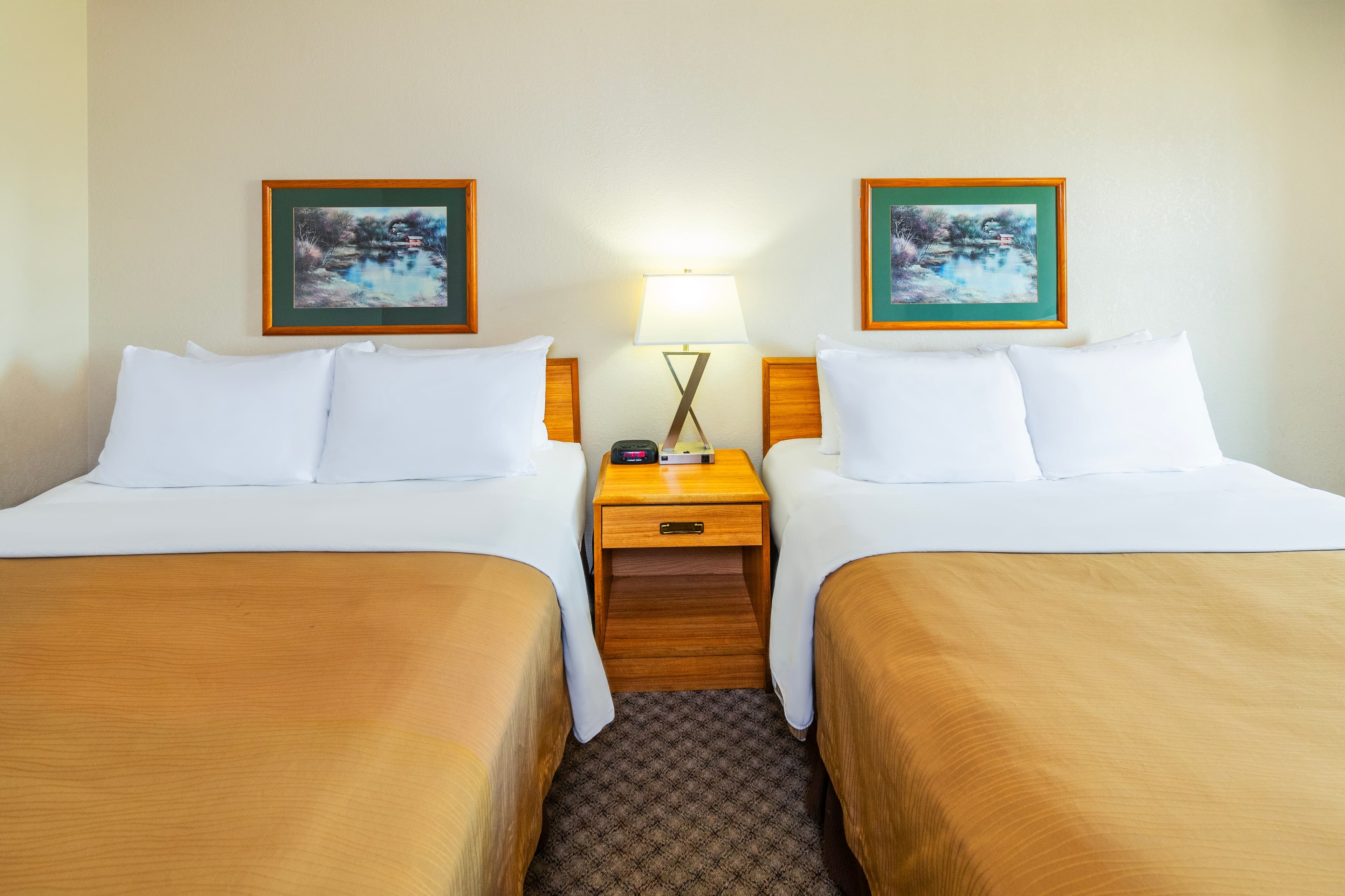 Rodeway Inn — 13