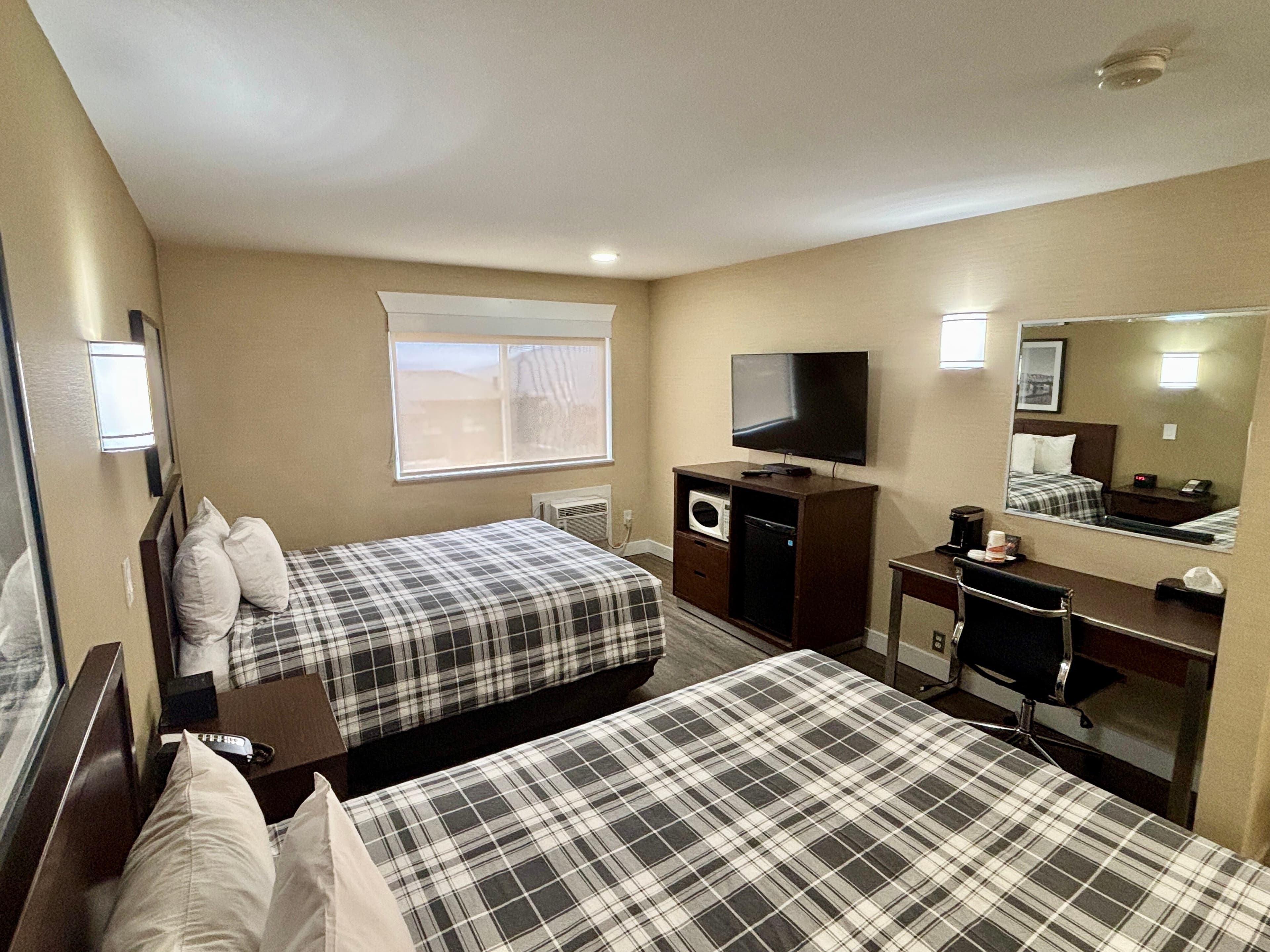 Rodeway Inn & Suites - Image 5