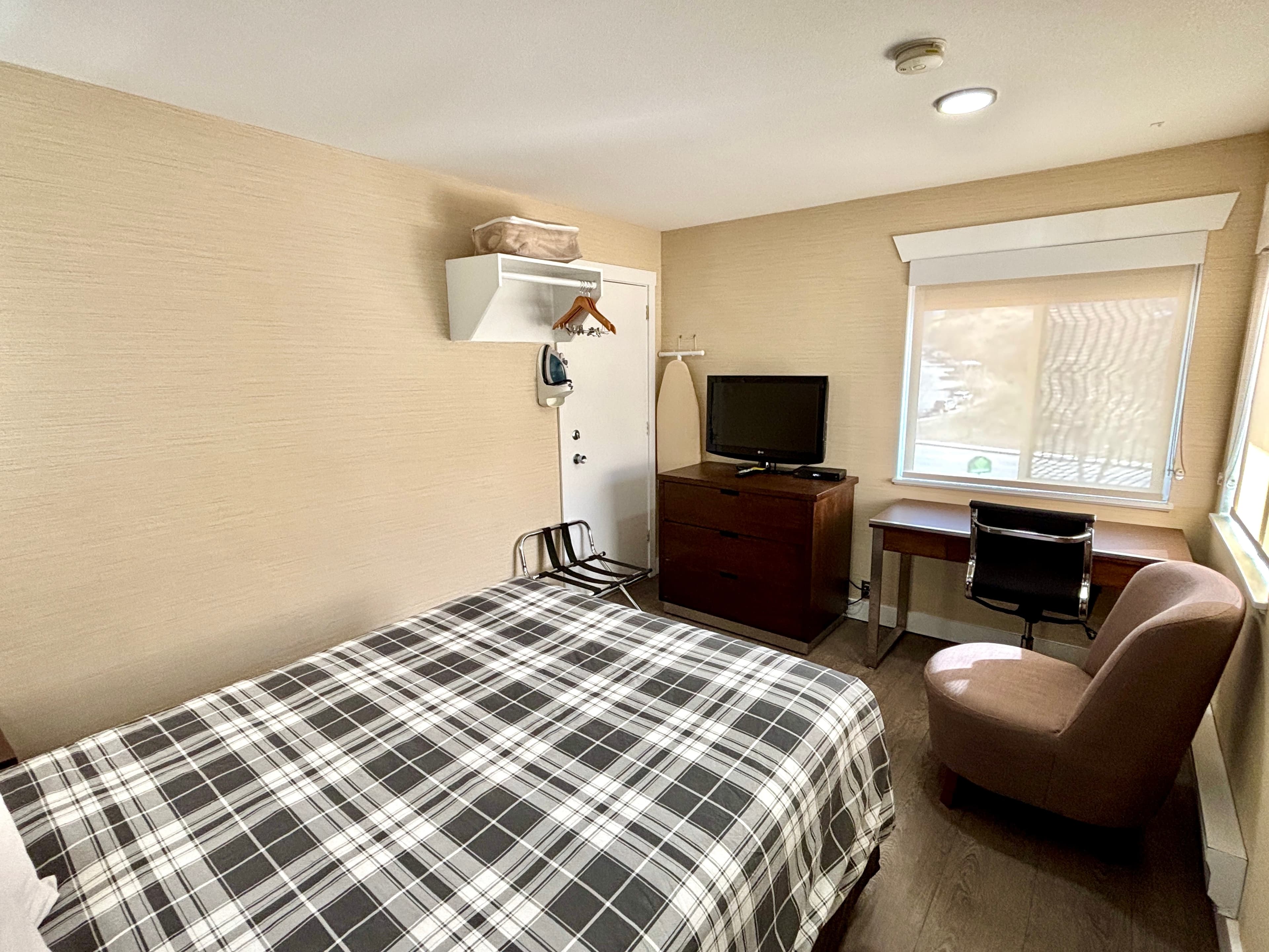 Rodeway Inn & Suites — 48