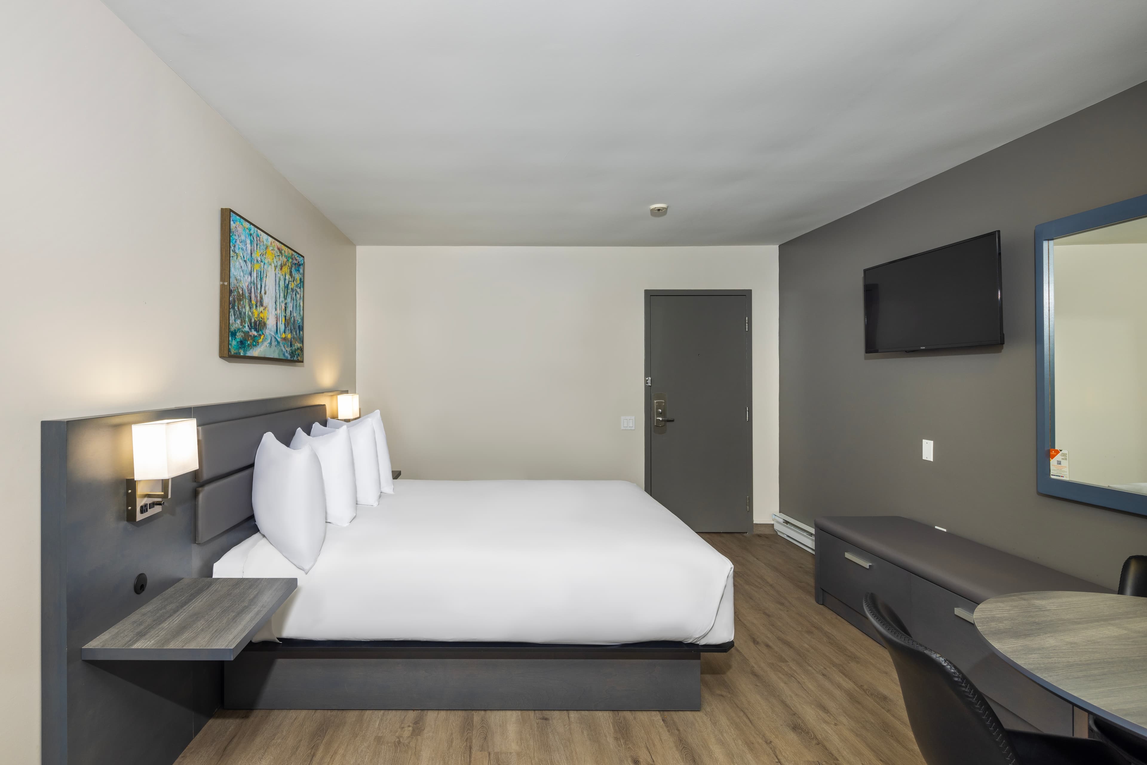 Les Suites de Laviolette, an Ascend Collection Hotel — 36
