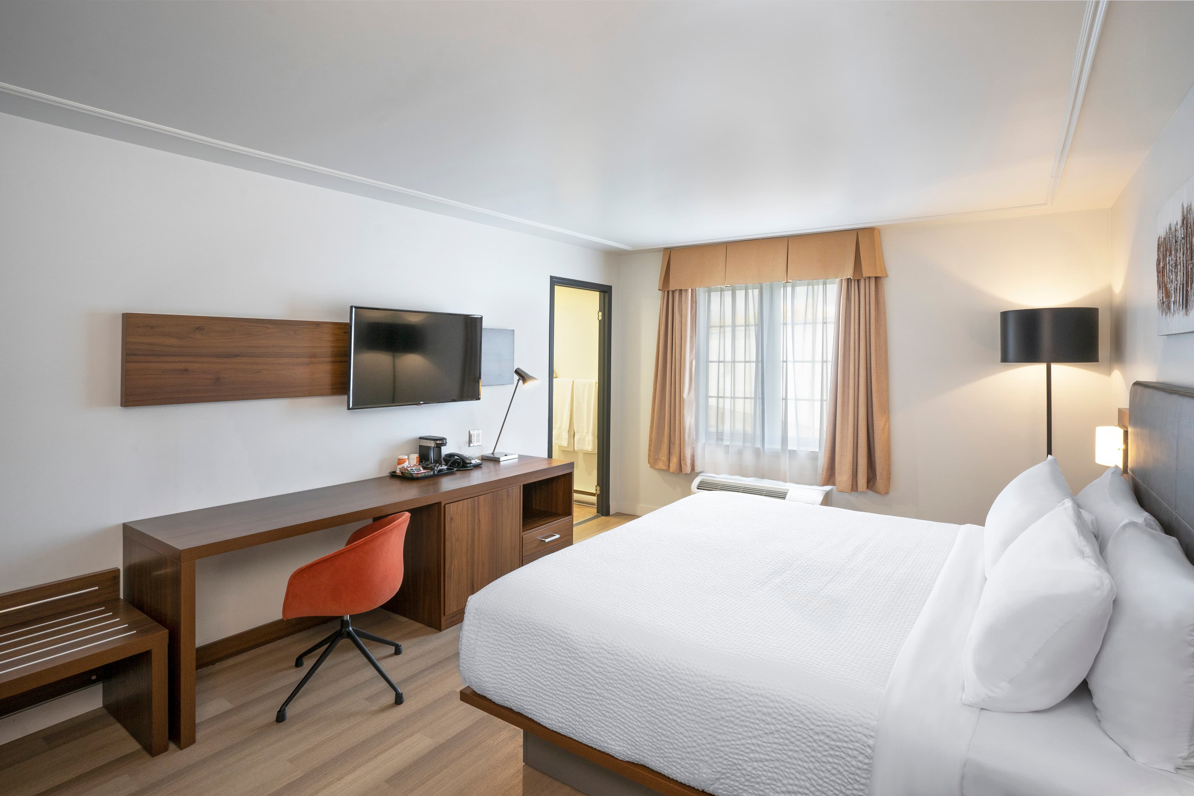 Quality Inn - Image 1