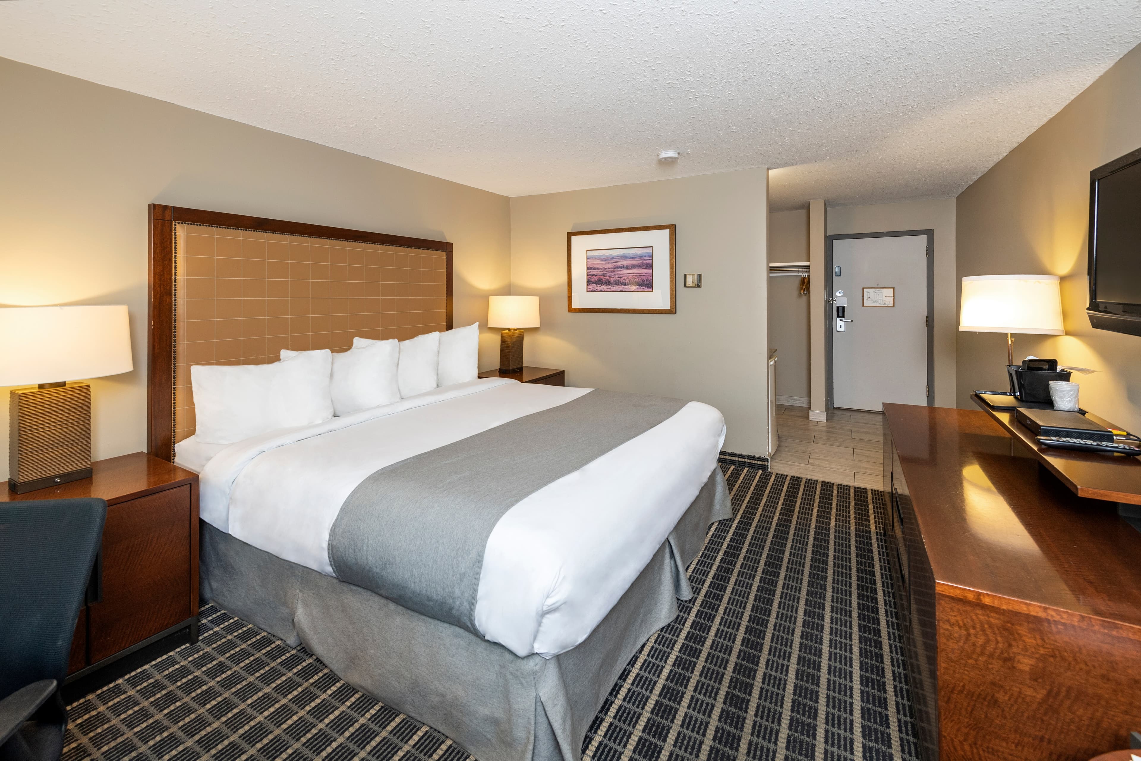 Clarion Pointe - Image 2