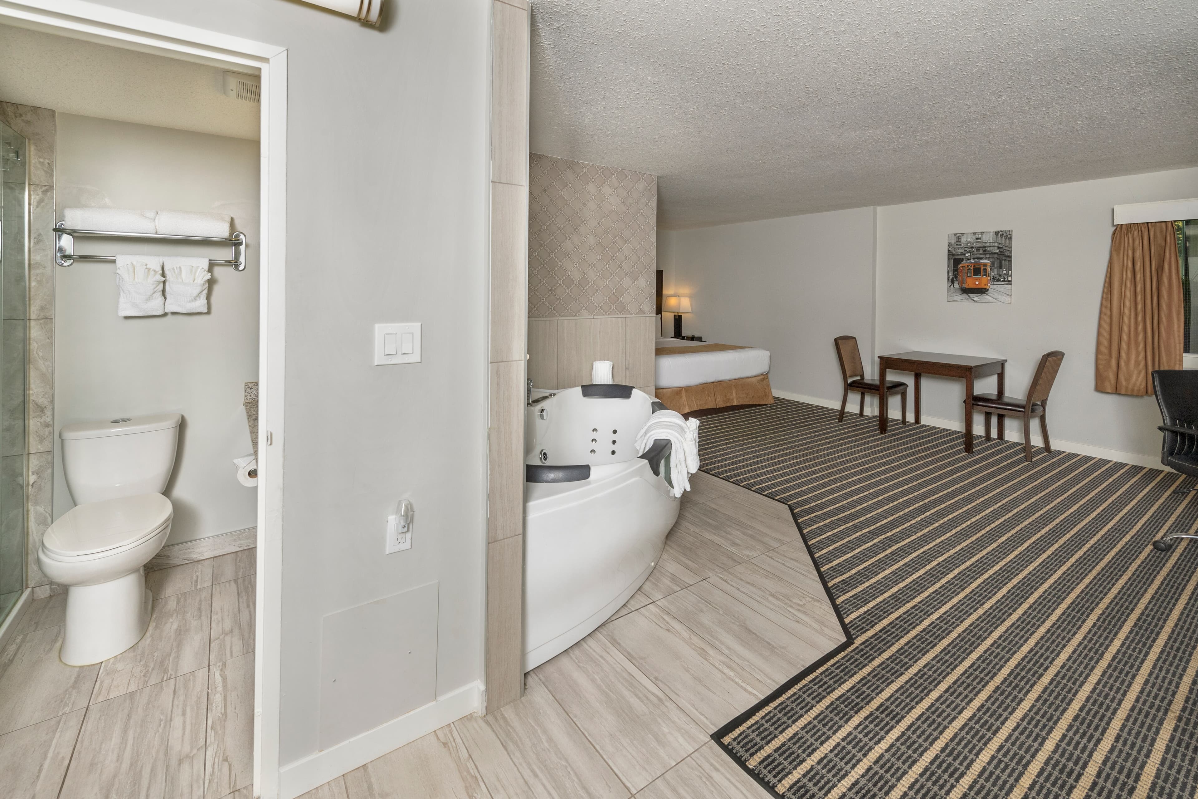 Clarion Pointe — 13