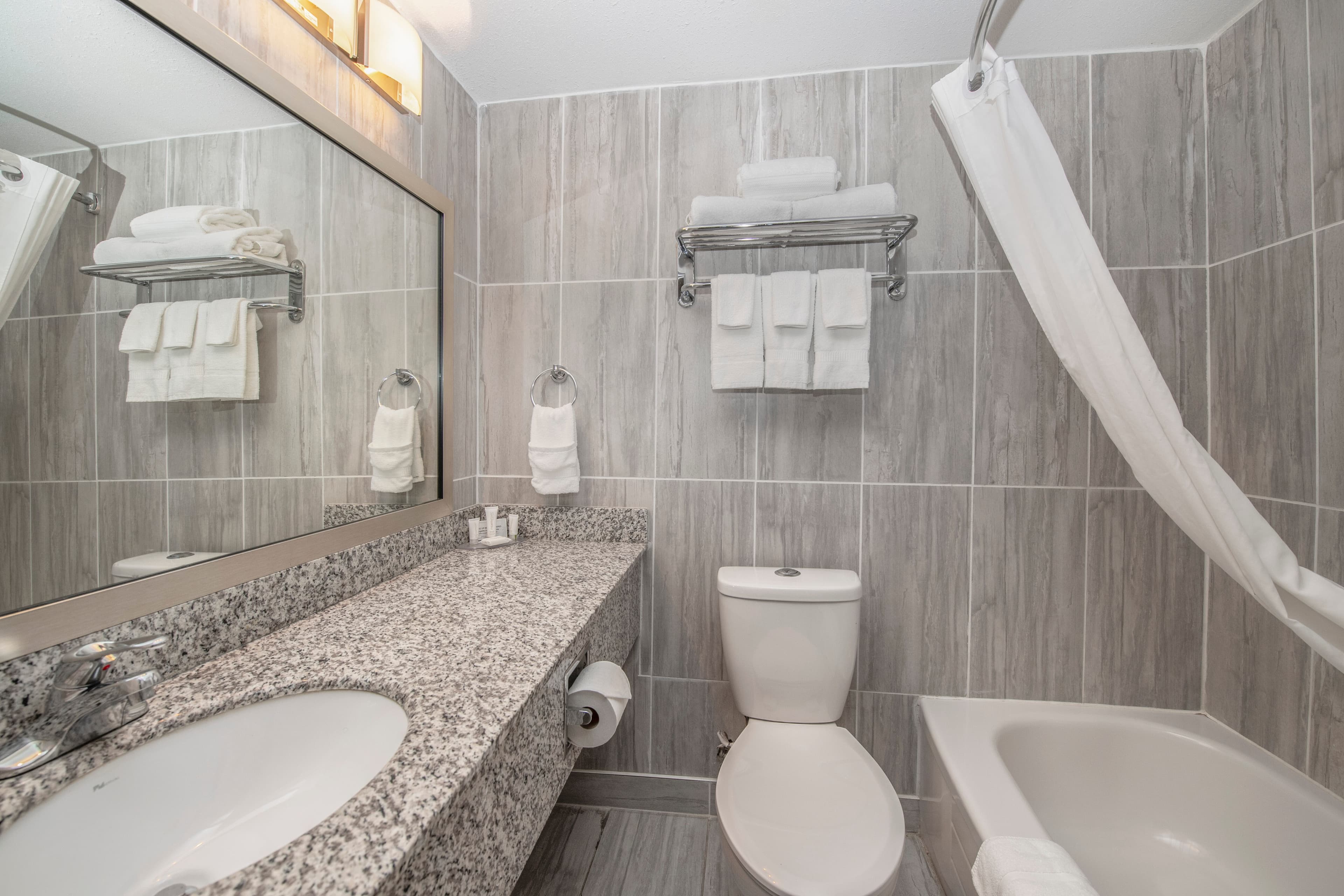 Clarion Pointe — 20