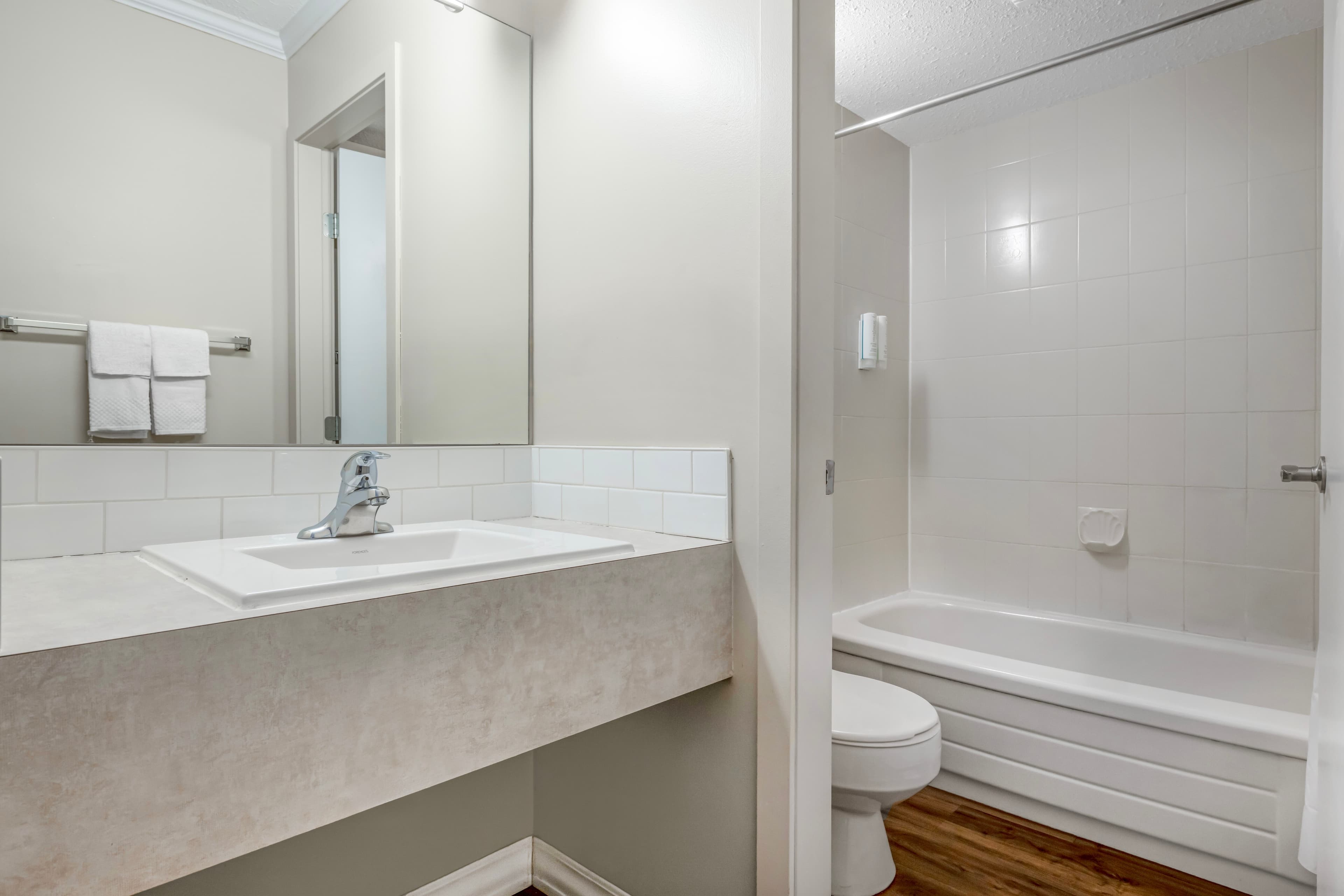 Econo Lodge Inn & Suites — 13