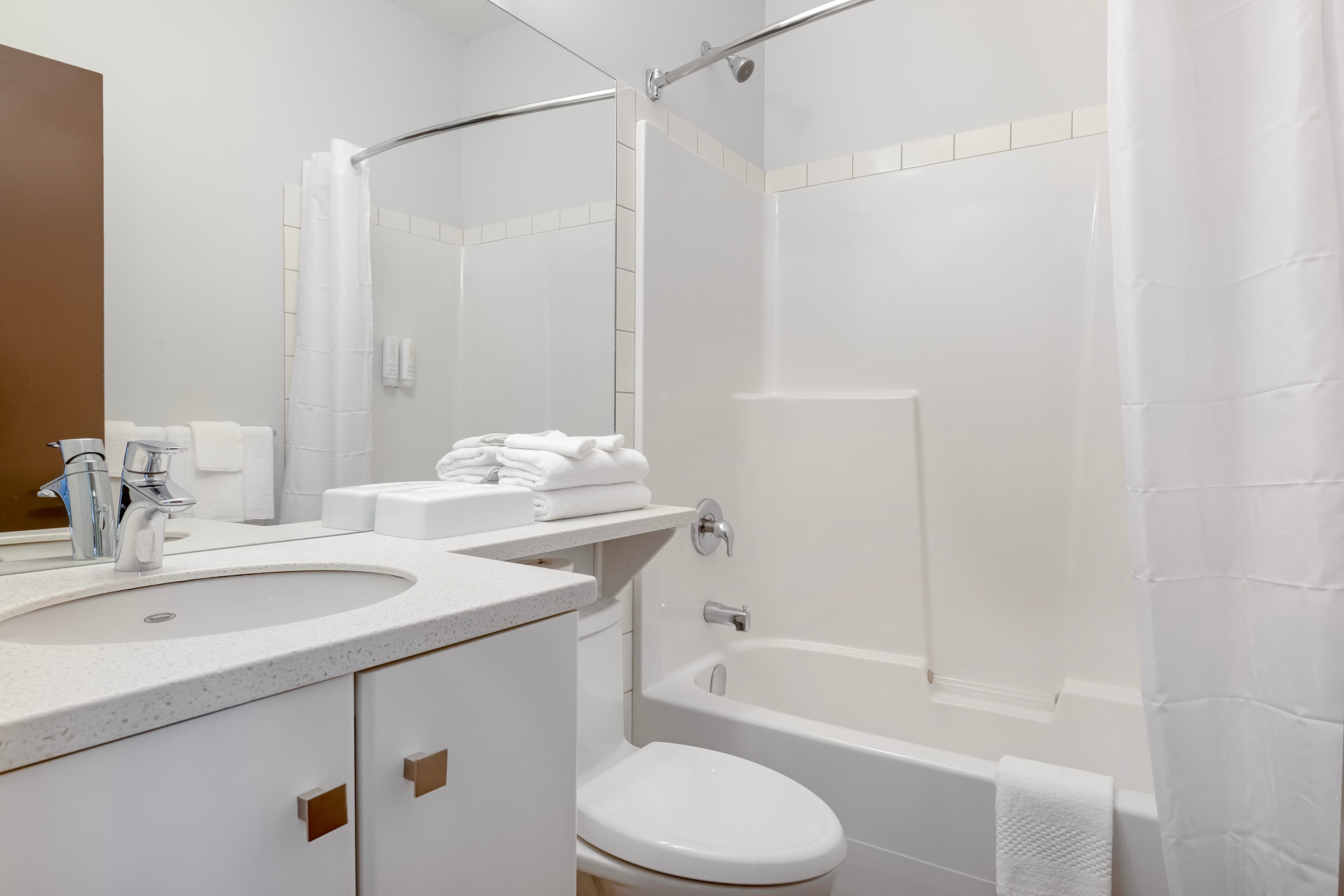 Econo Lodge Inn & Suites — 26