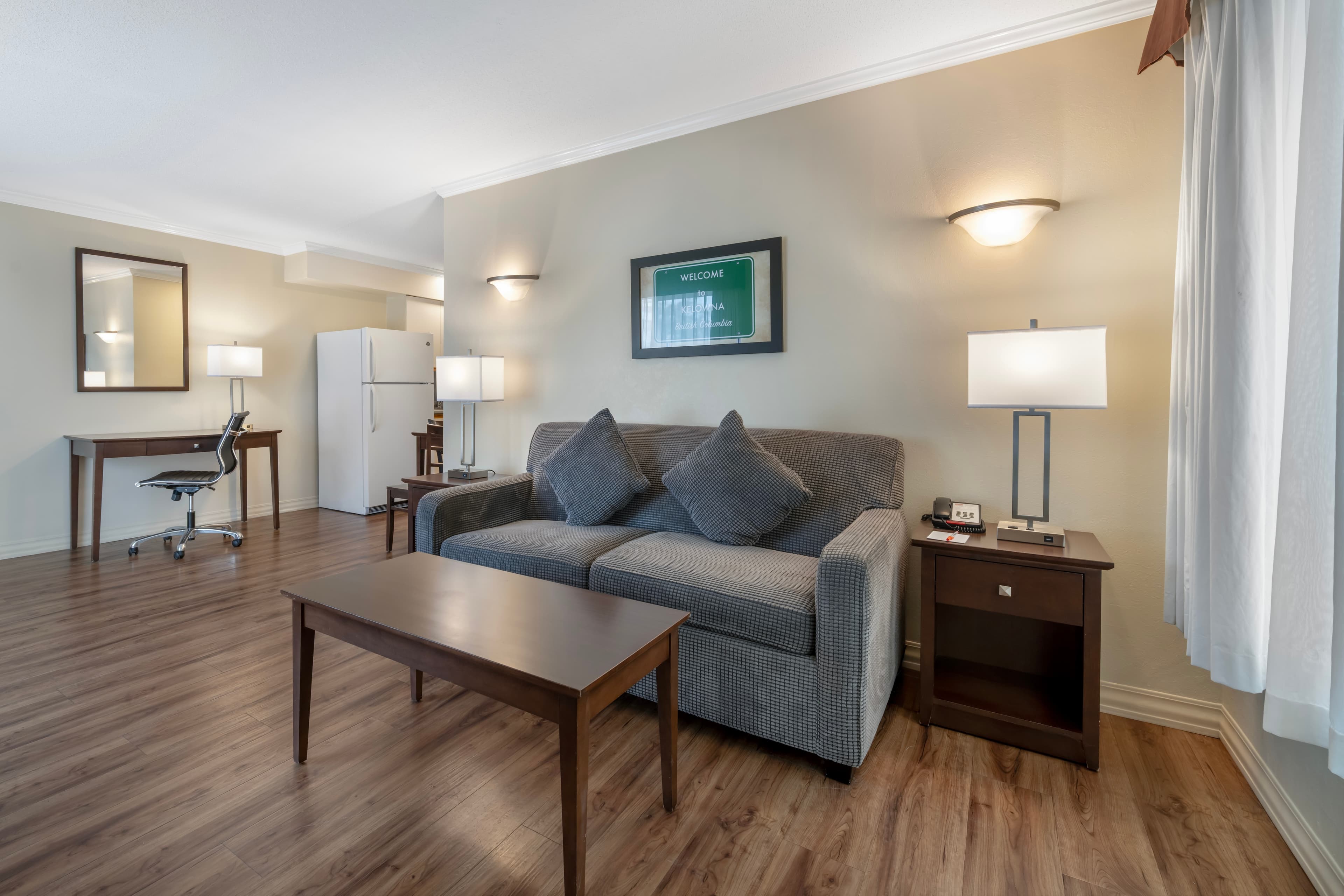 Econo Lodge Inn & Suites — 34