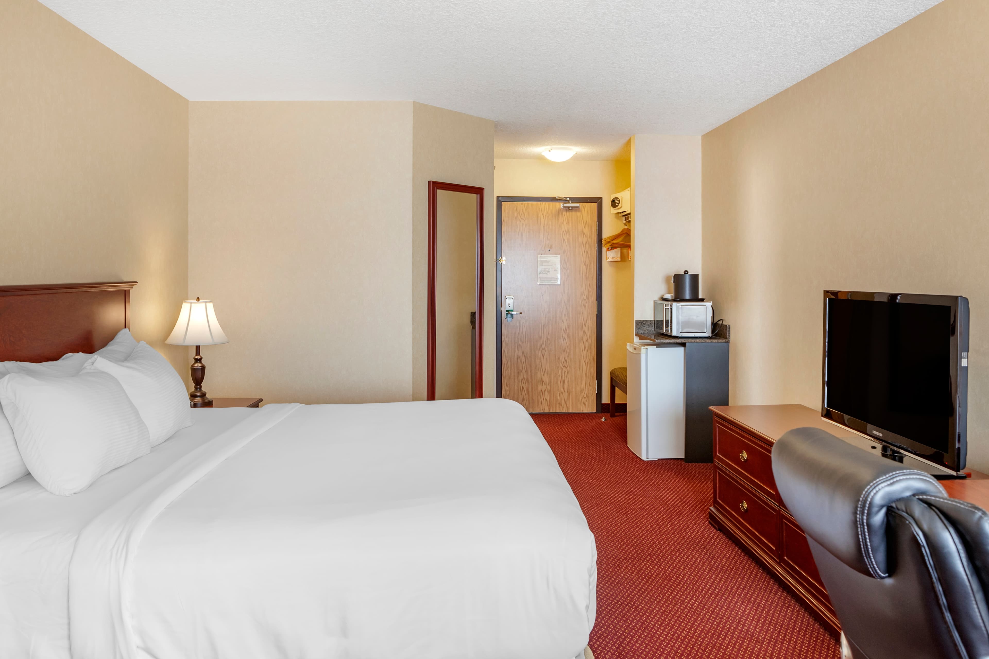 Quality Inn & Suites Edmonton International Airport — 8