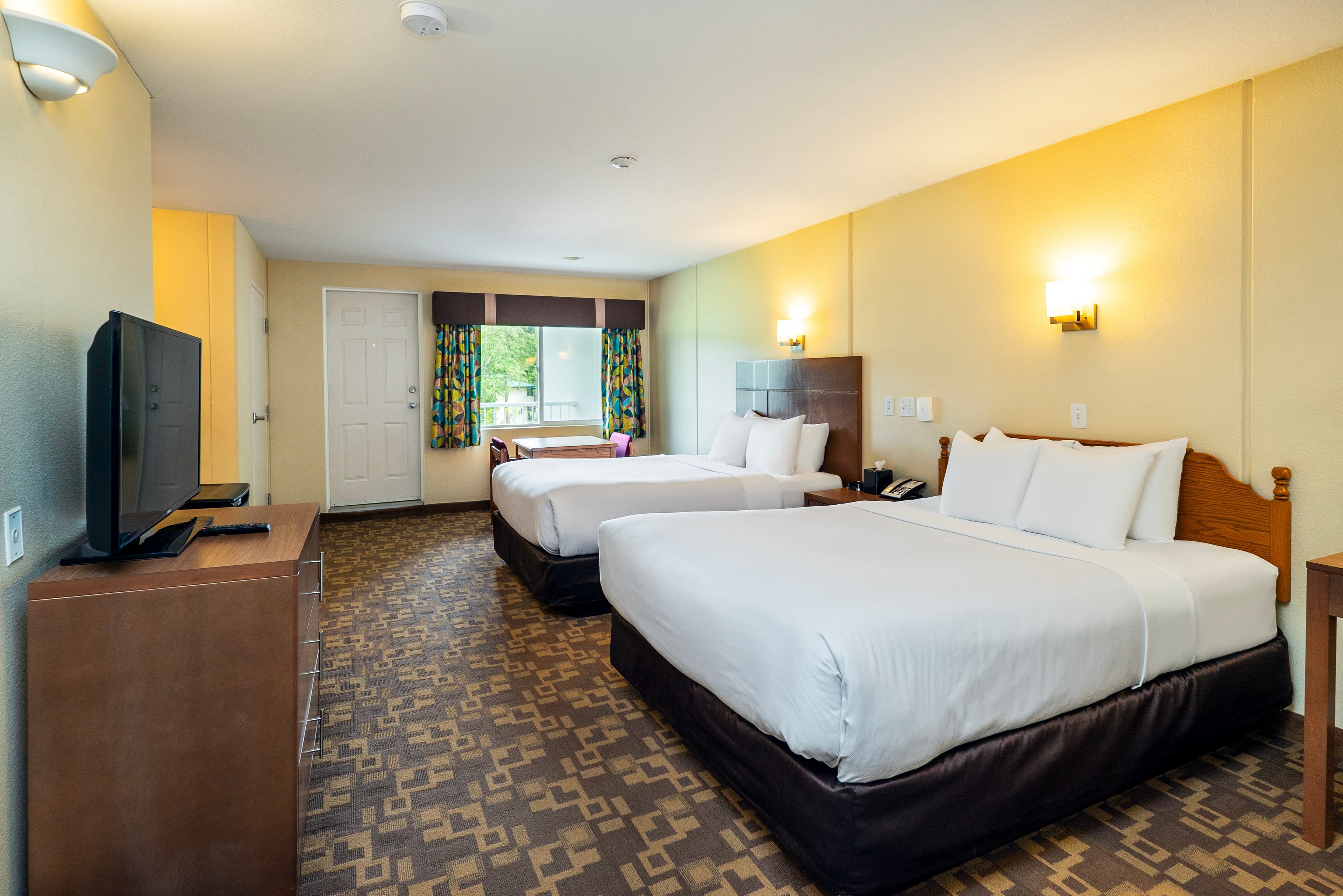 Quality Inn & Suites — 6
