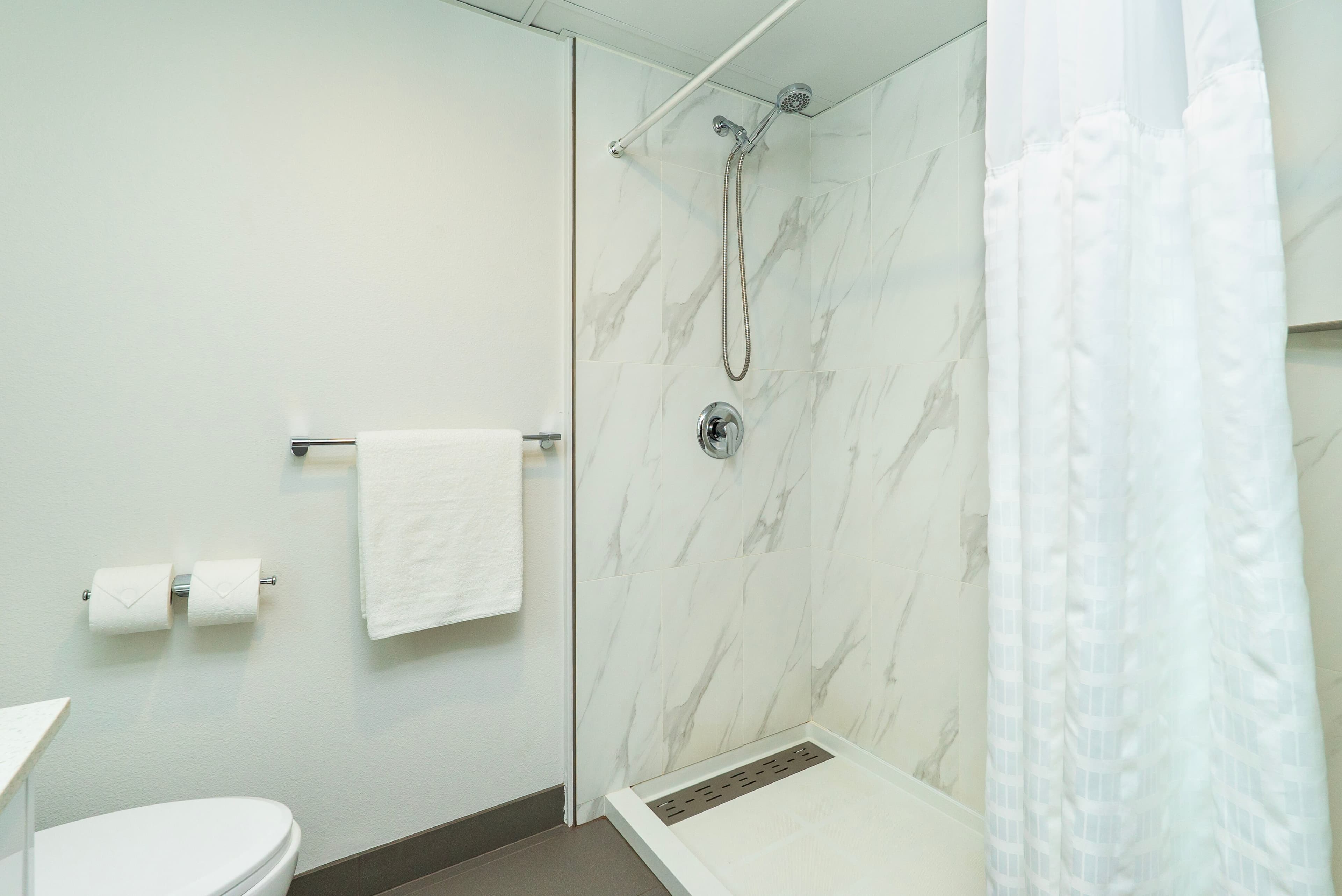 Quality Inn & Suites — 11