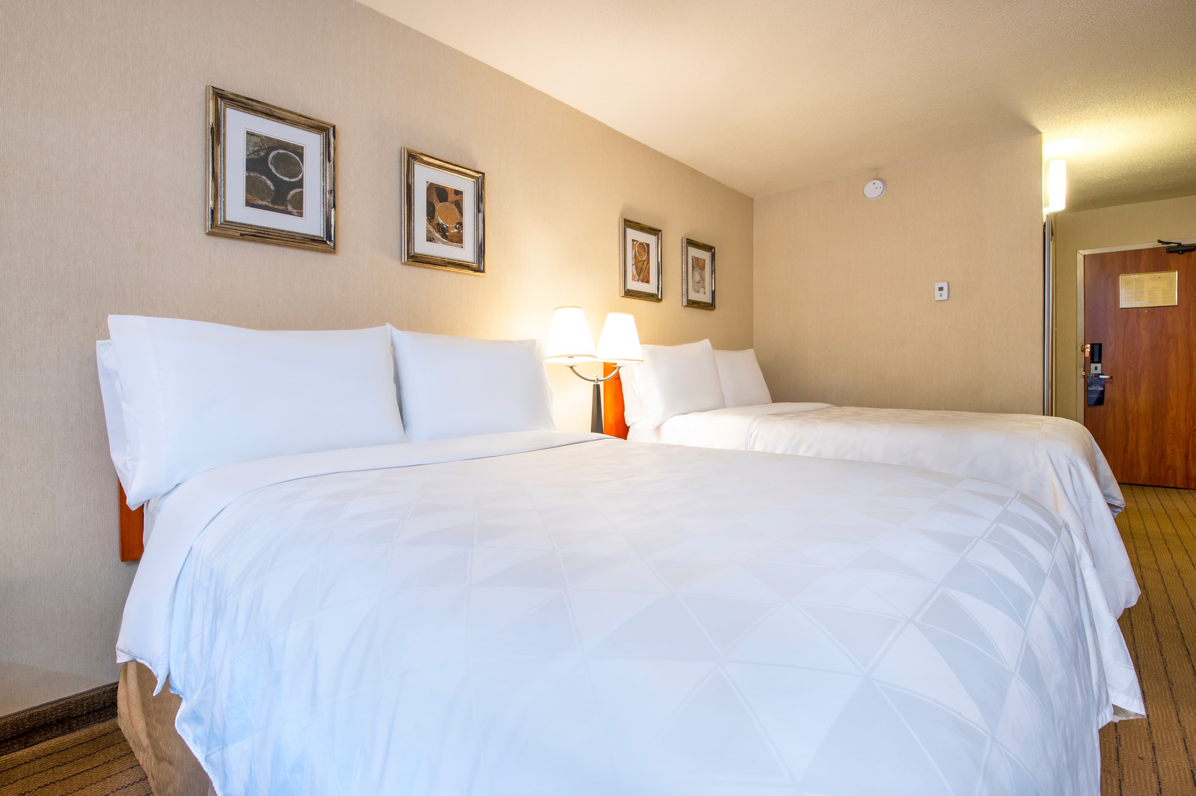 Allure Hotel & Conference Centre — 6