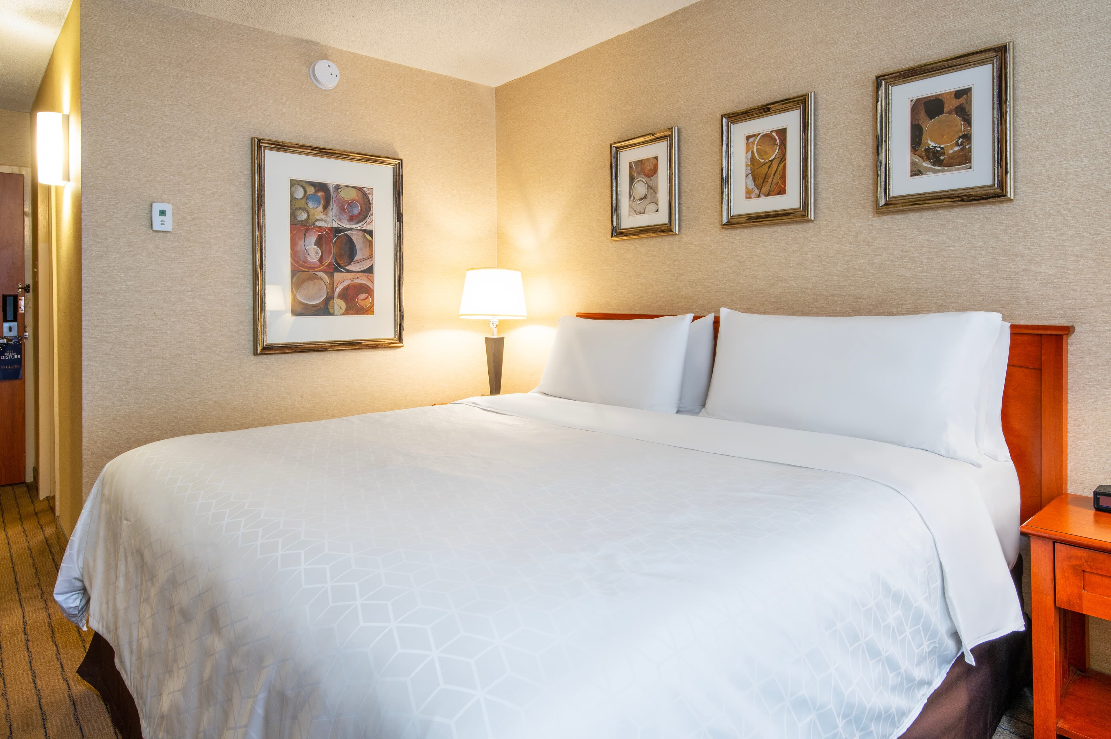 Allure Hotel & Conference Centre — 12