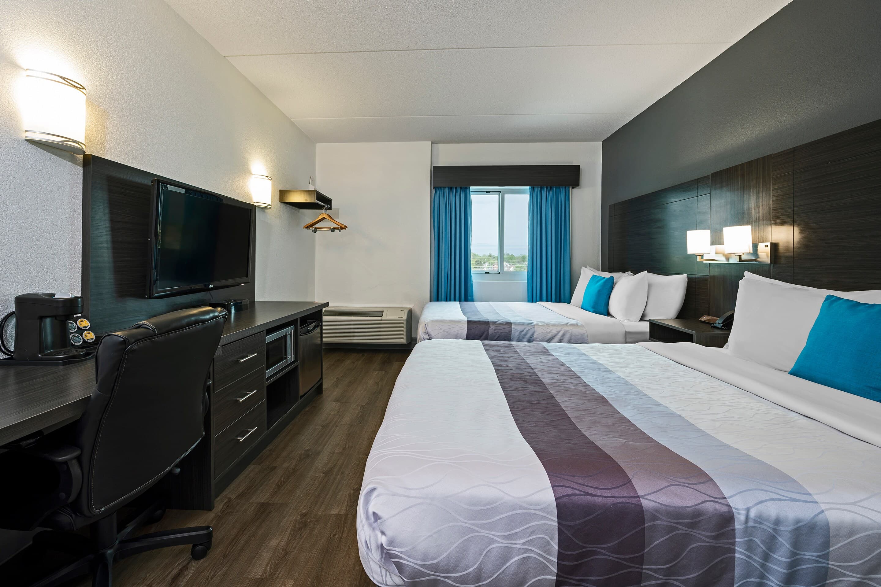 Comfort Hotel — 25