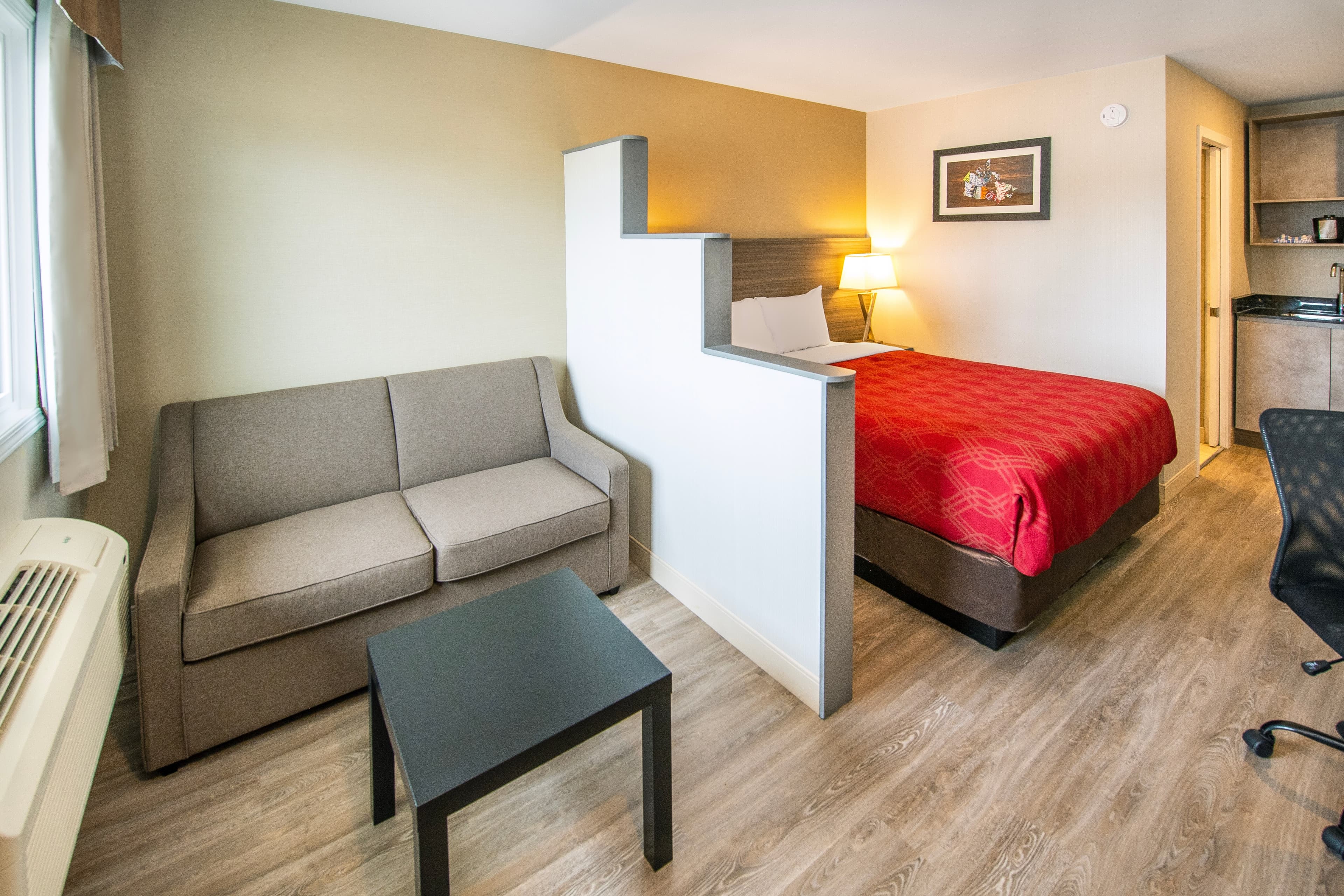 Econo Lodge Inn & Suites — 15