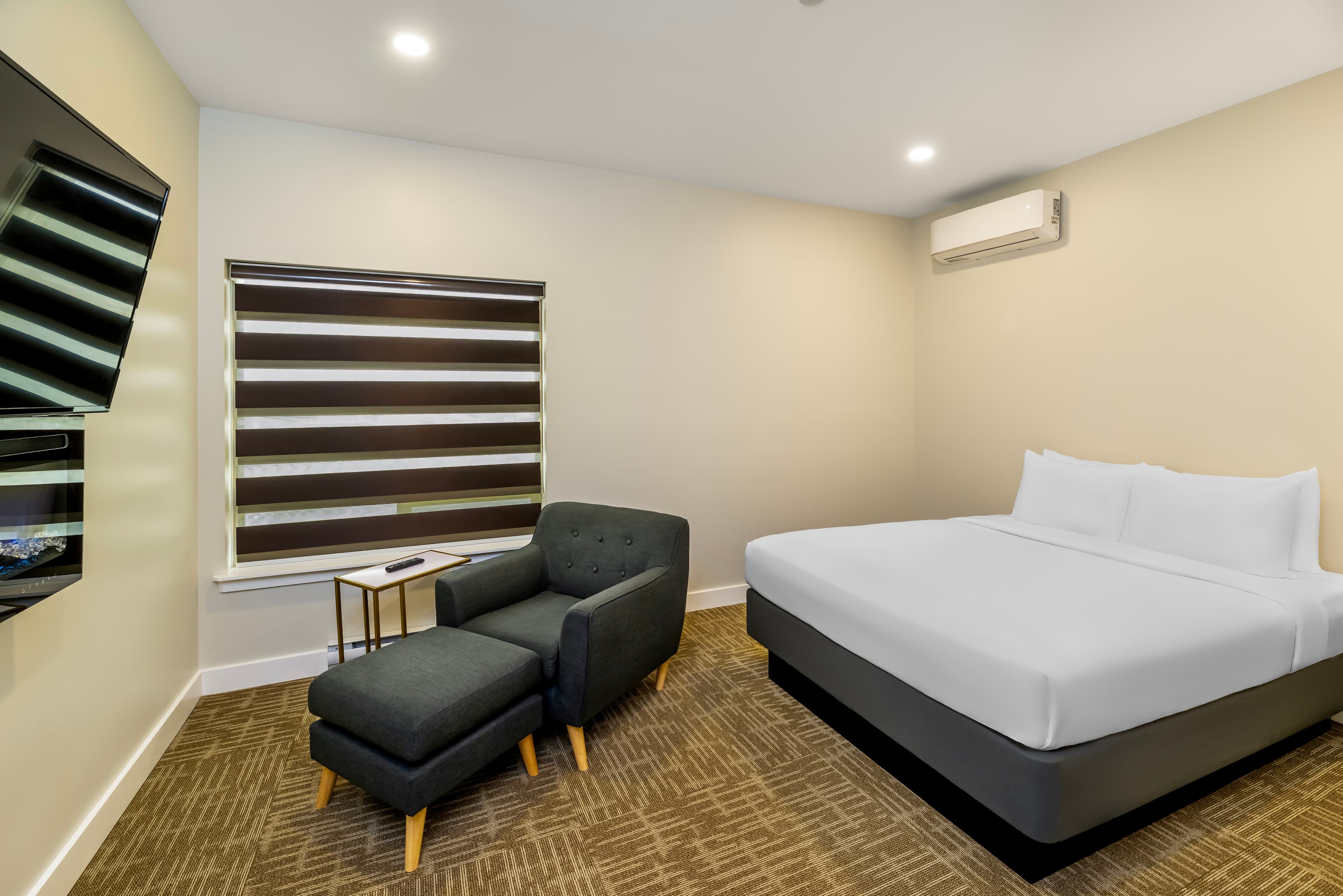 Quality Inn Sunshine Suites — 25