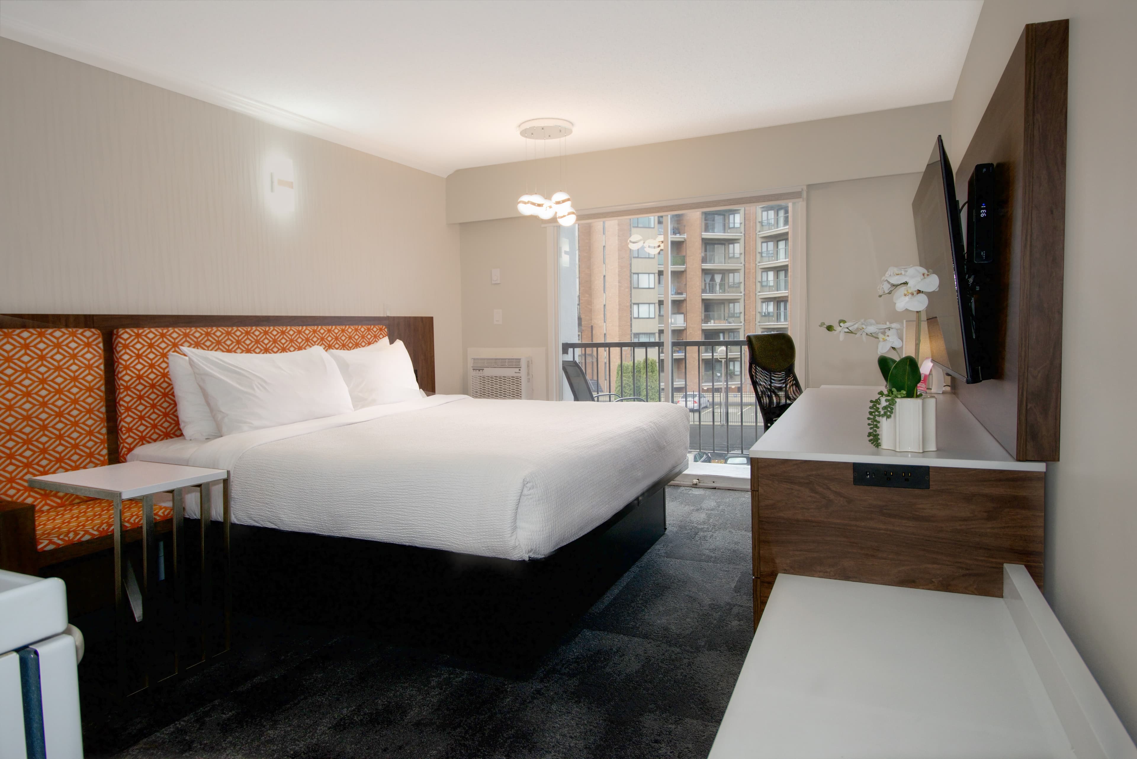 The Vic, an Ascend Collection Hotel - Image 2