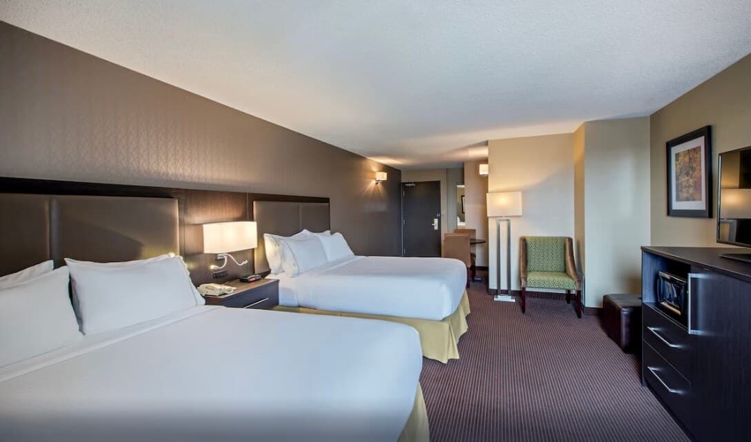 Quality Inn & Suites Regina Downtown — 6