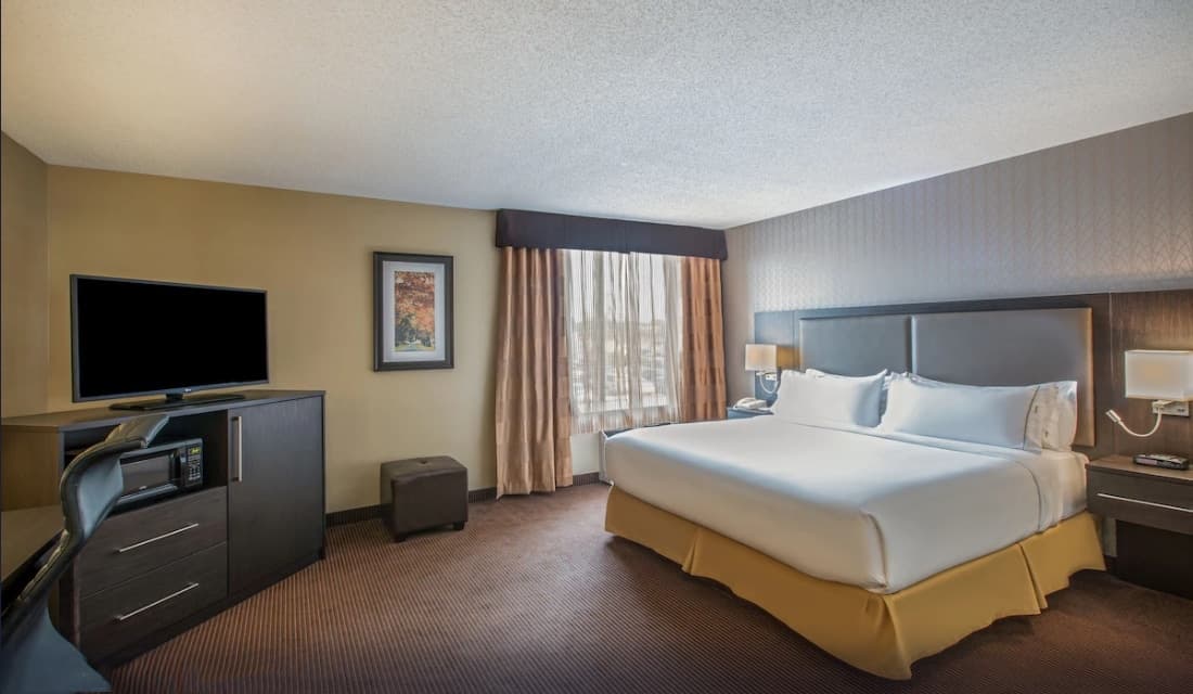 Quality Inn & Suites Regina Downtown — 8