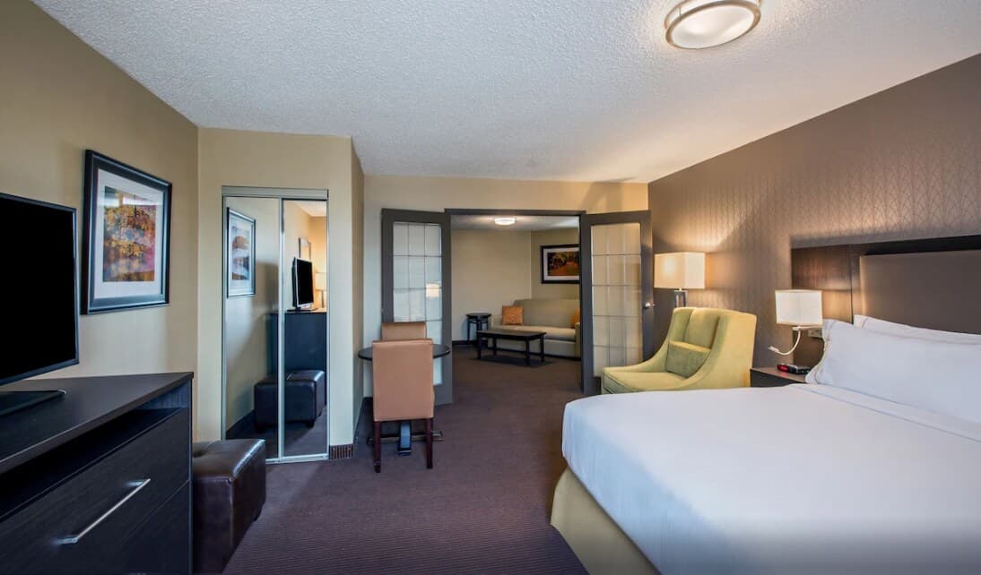 Quality Inn & Suites Regina Downtown — 14