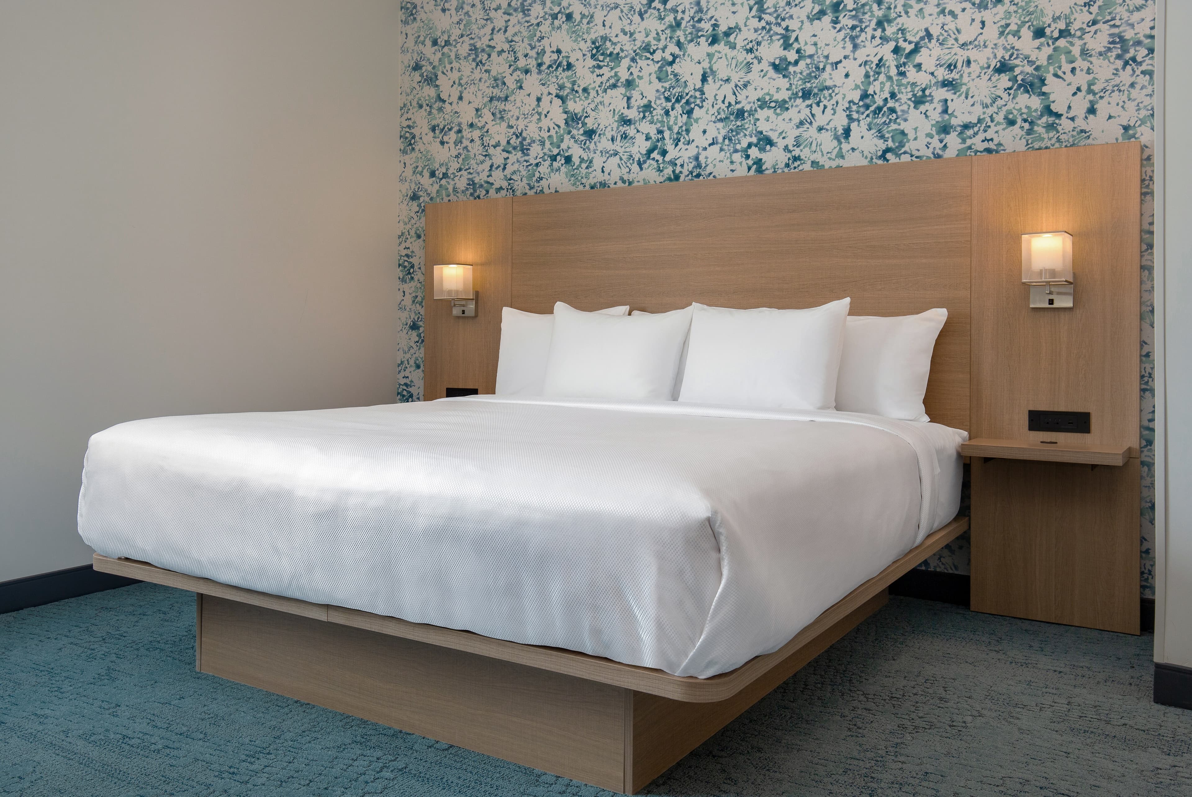 Quality Inn & Suites - Image 5