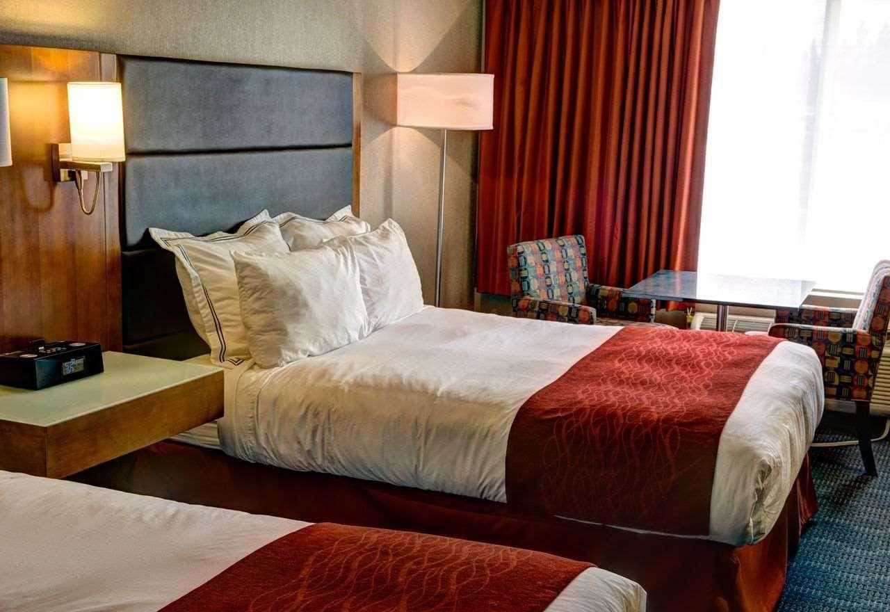Radisson Hotel & Suites Fort McMurray — 14