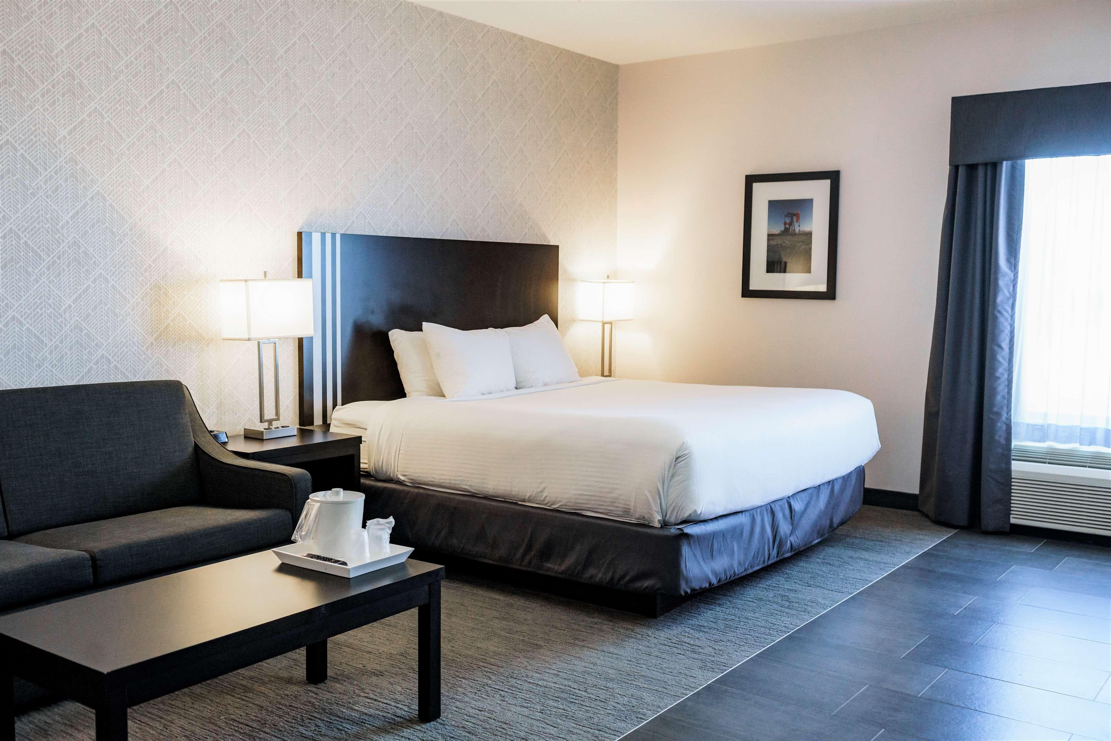 Park Inn by Radisson Edmonton Airport — 6