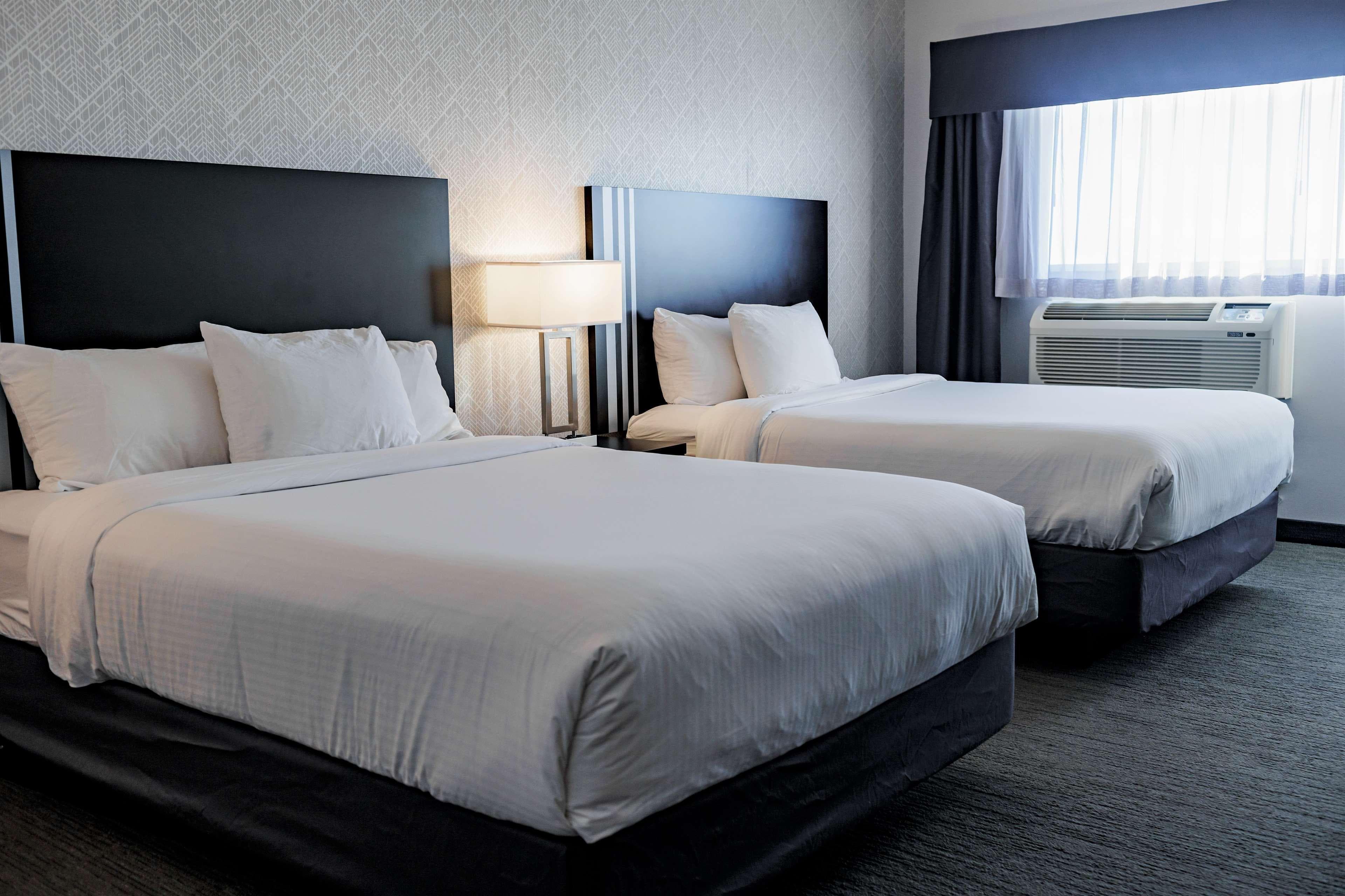 Park Inn by Radisson Edmonton Airport — 12