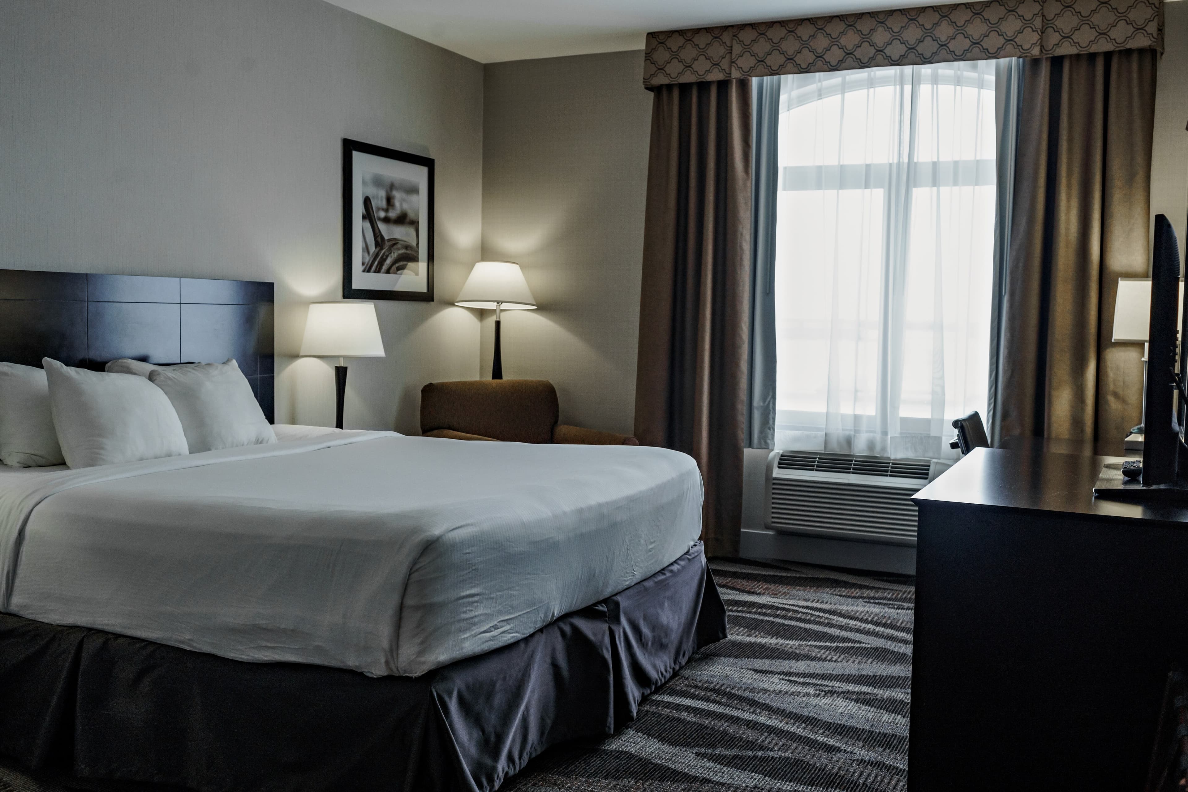 Radisson Hotel Edmonton Airport - Image 2