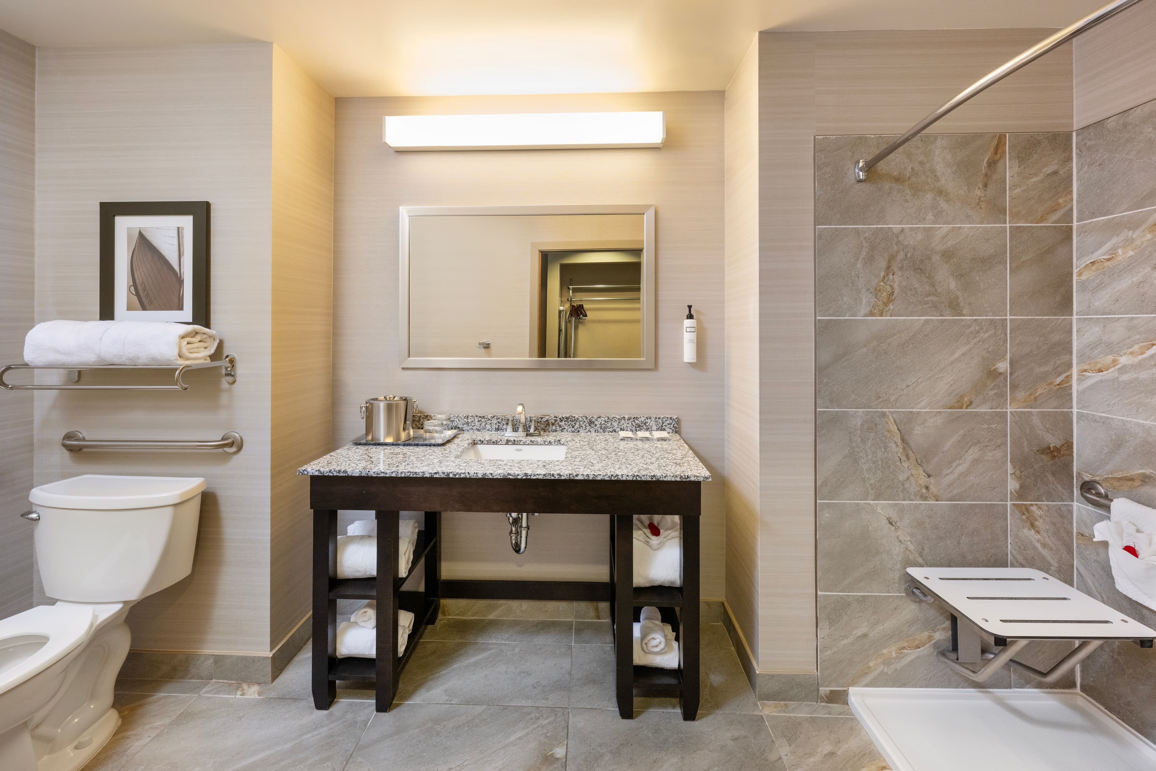 Radisson Hotel Edmonton Airport — 16