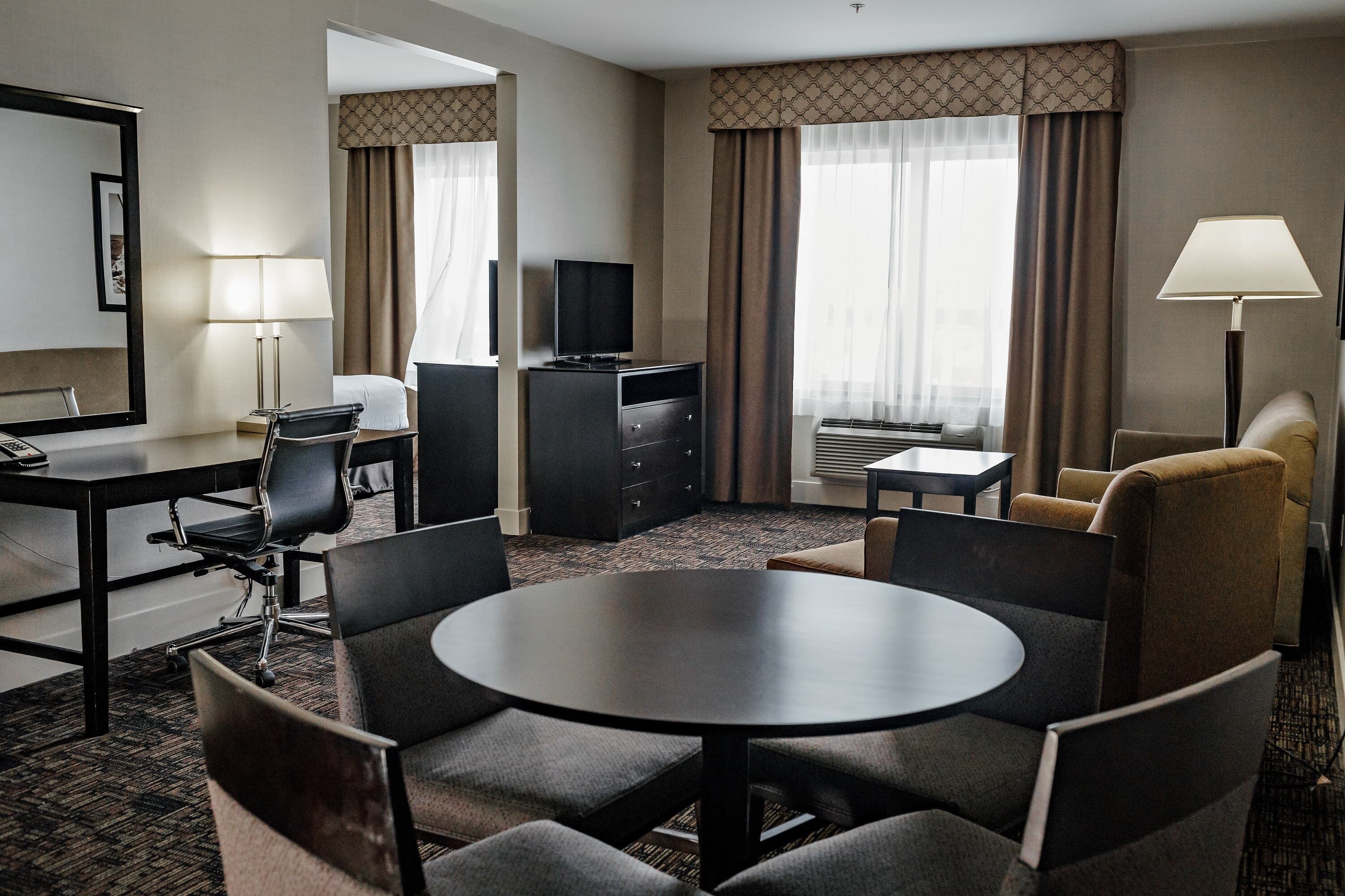 Radisson Hotel Edmonton Airport — 14