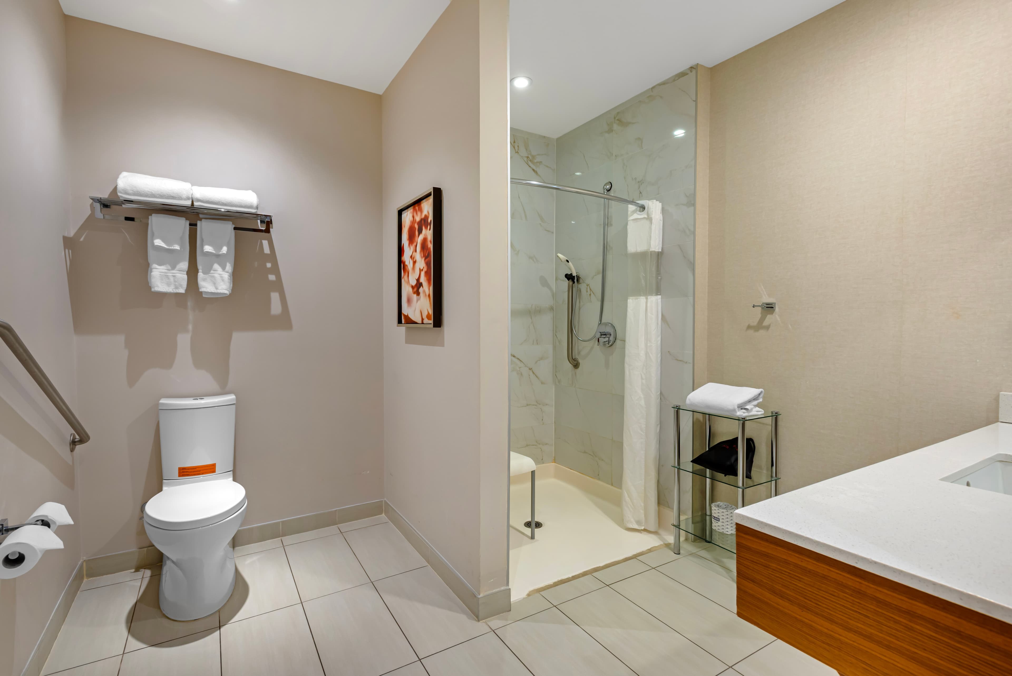 Radisson Hotel & Conference Centre Calgary Airport — 25