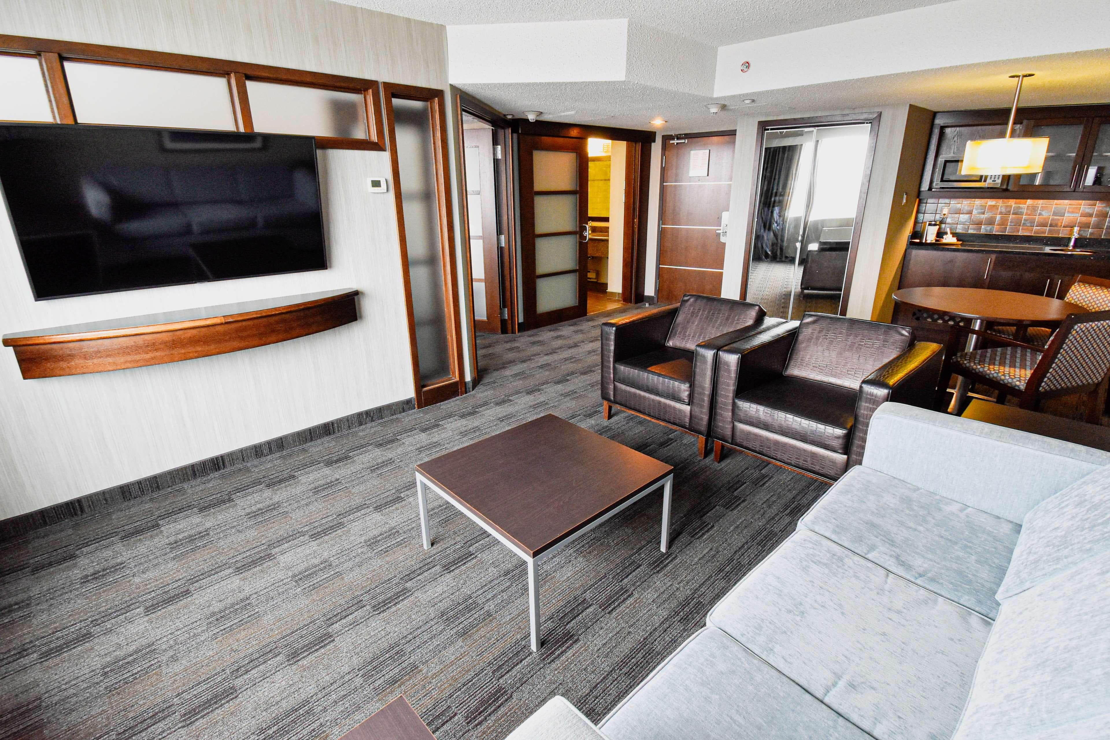 Radisson Hotel Winnipeg Downtown — 16