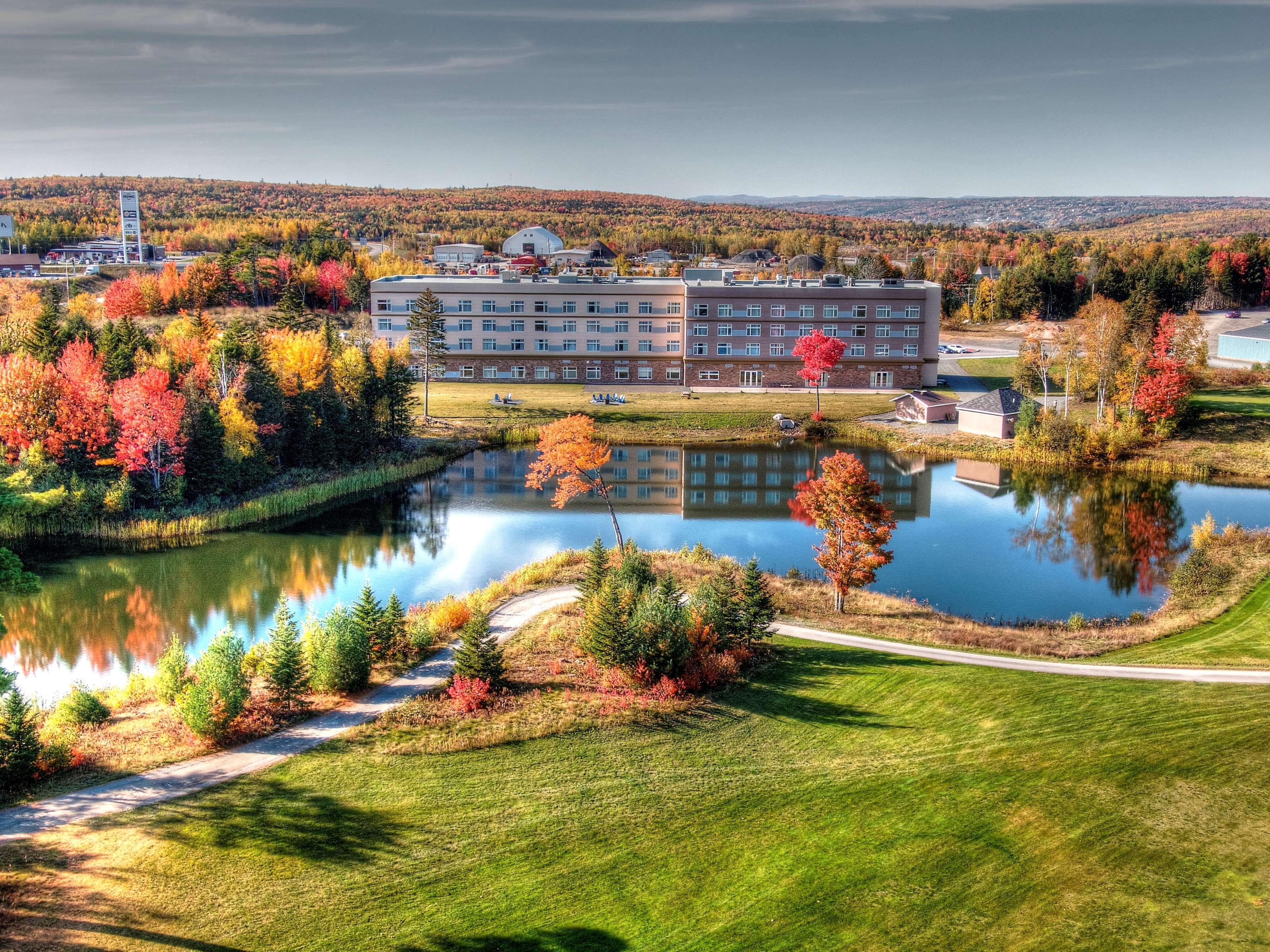 Radisson Kingswood Hotel Fredericton, NB - Image 1