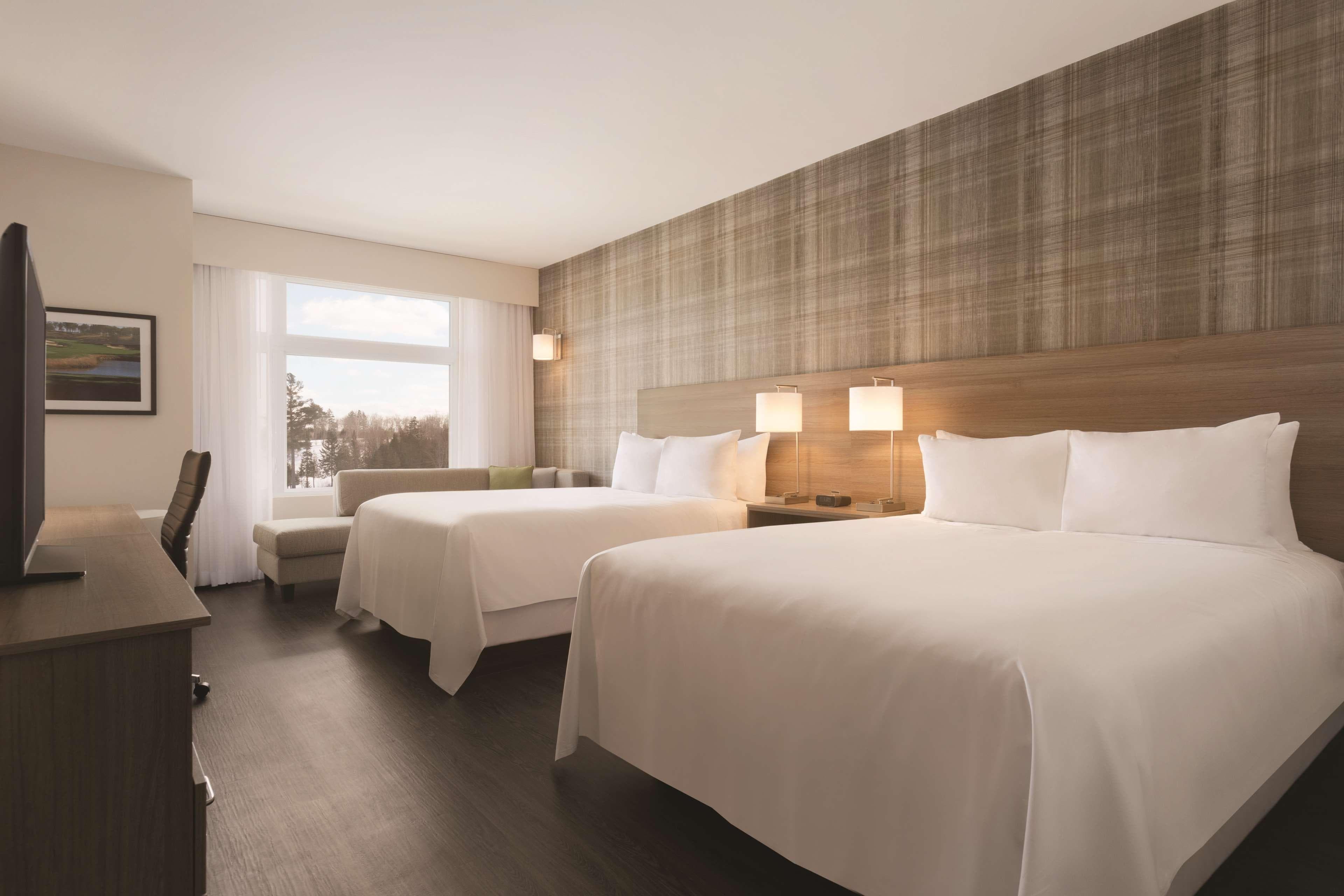 Radisson Kingswood Hotel Fredericton, NB - Image 5