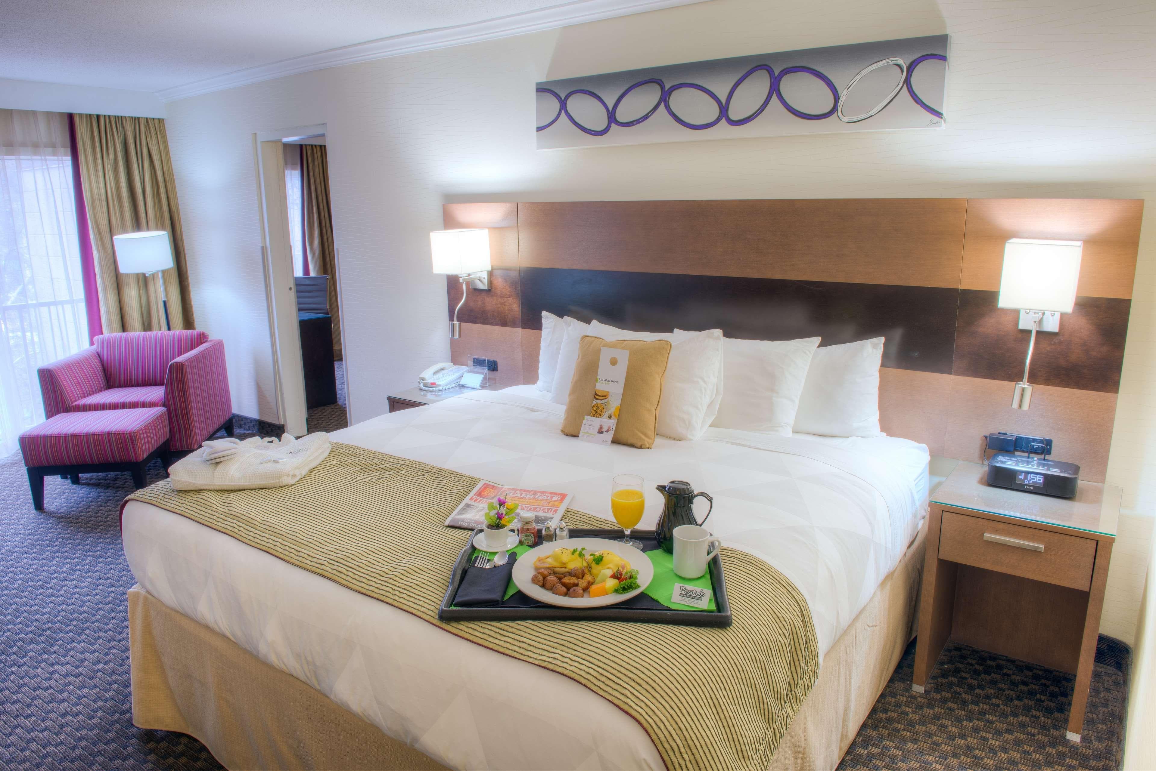 Radisson Hotel Sudbury - Image 5