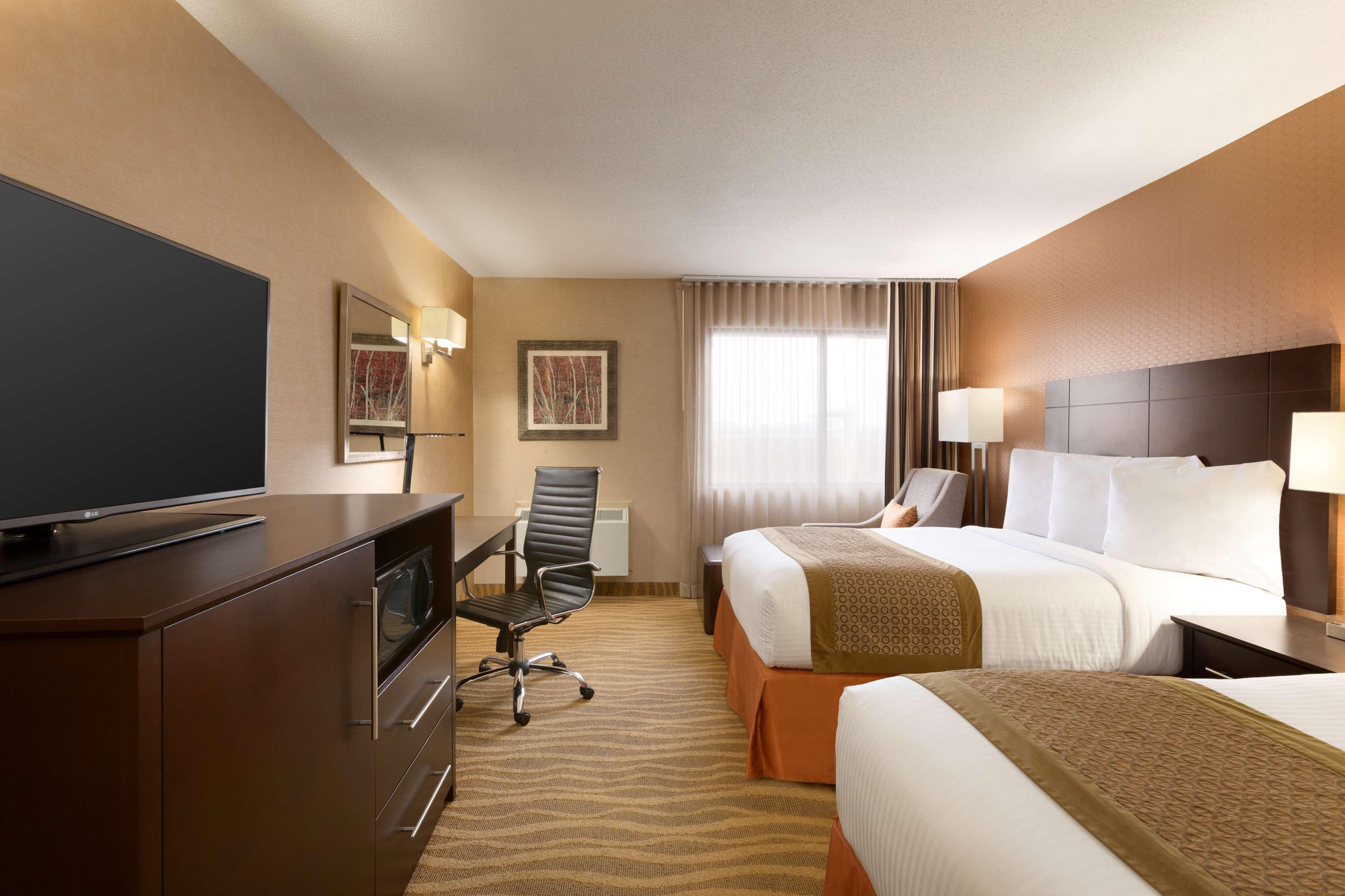 Park Inn by Radisson Toronto-Markham - Image 2