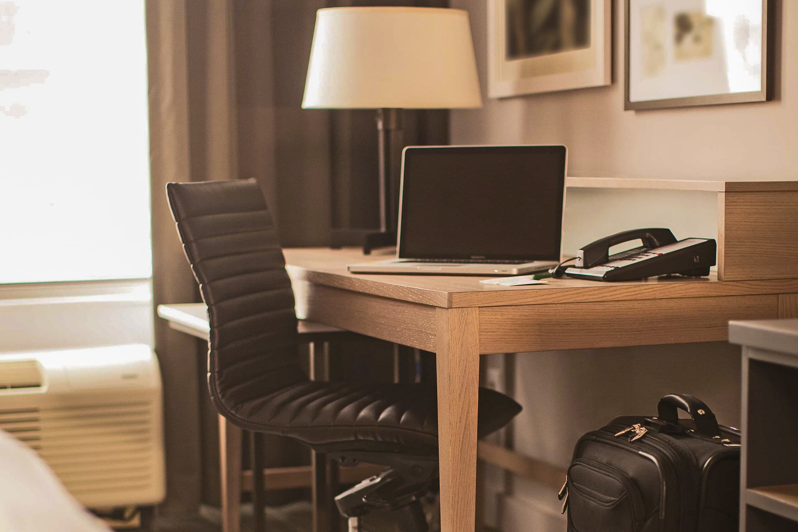 Country Inn & Suites by Radisson, Toronto Mississauga, ON - Image 1