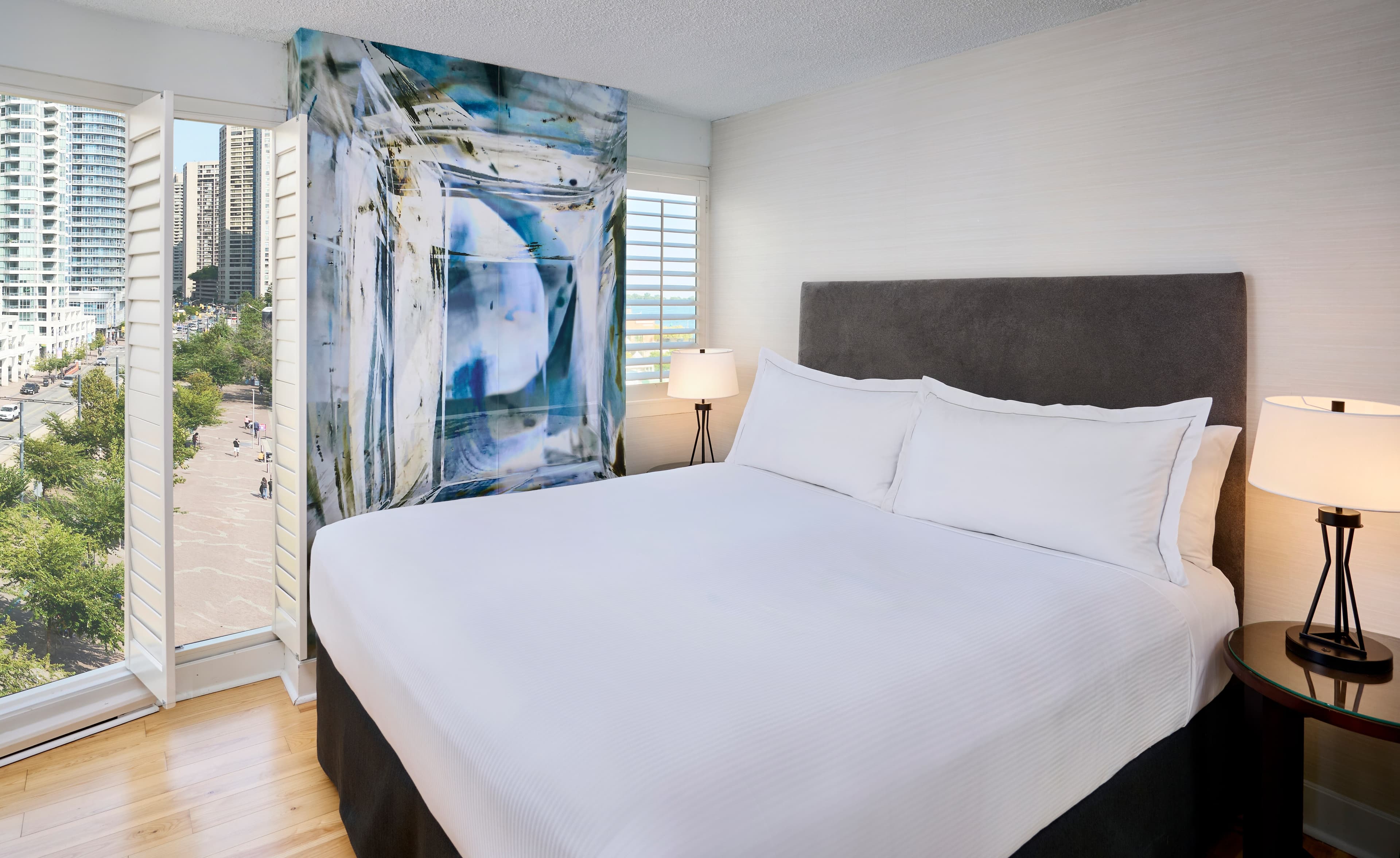 Radisson Blu Toronto Downtown — 11