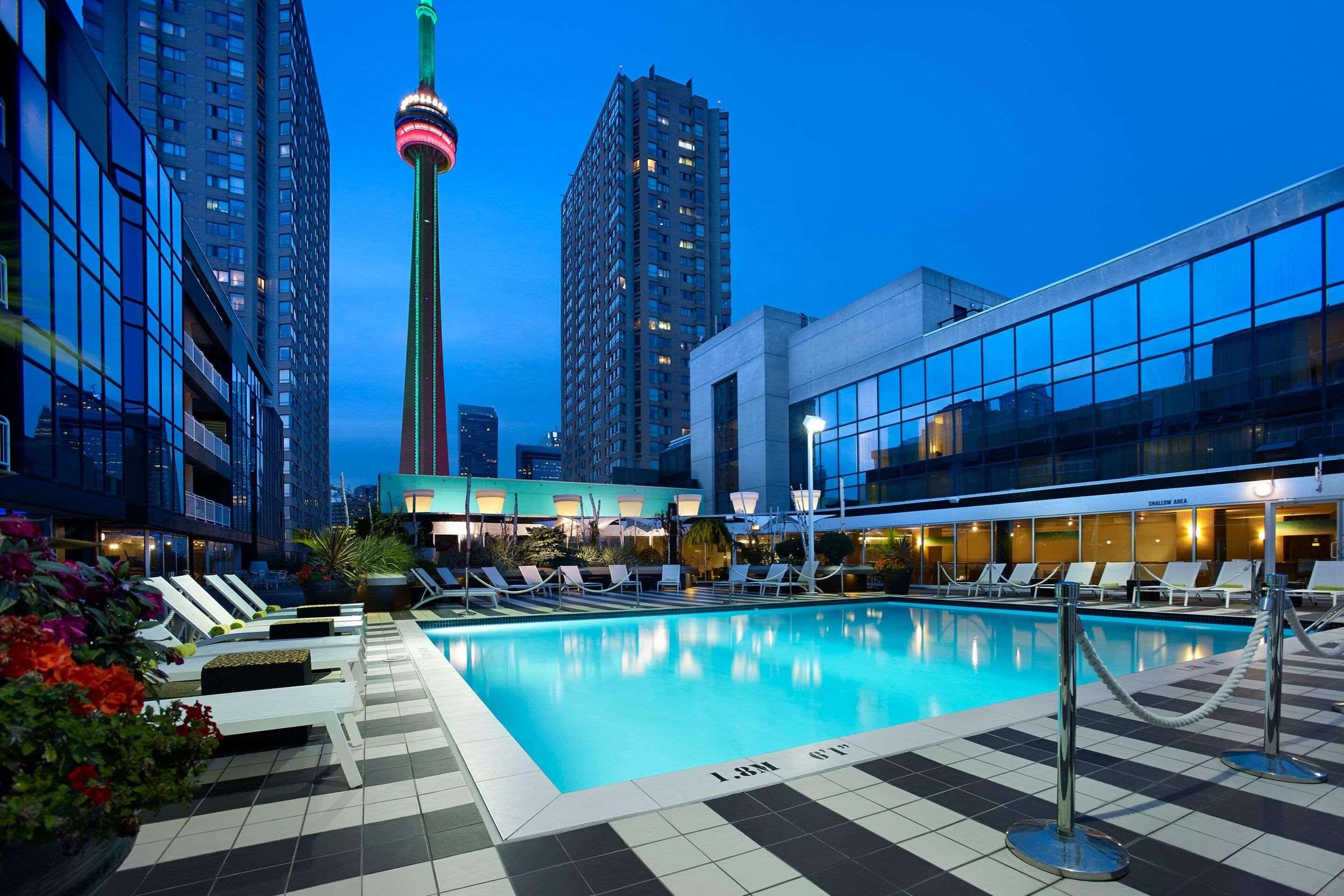 Radisson Blu Toronto Downtown - Image 1